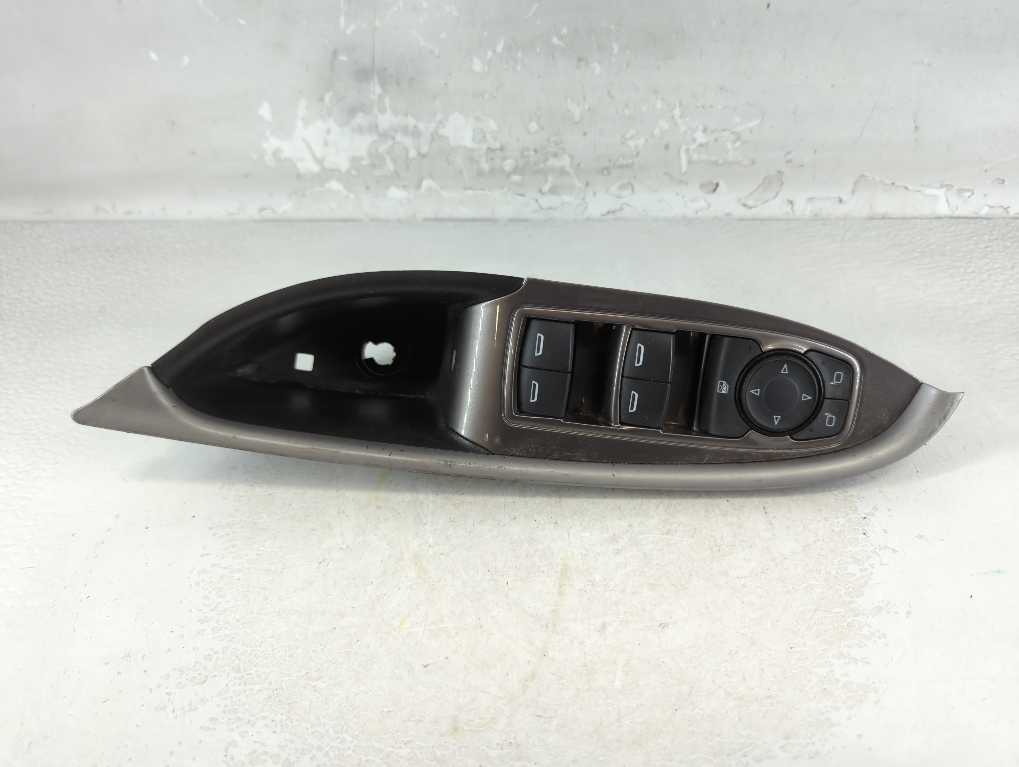 2016-2021 Chevrolet Malibu Driver Left Door Master Power Window Switch 1075383 - Oemusedautoparts1.com
