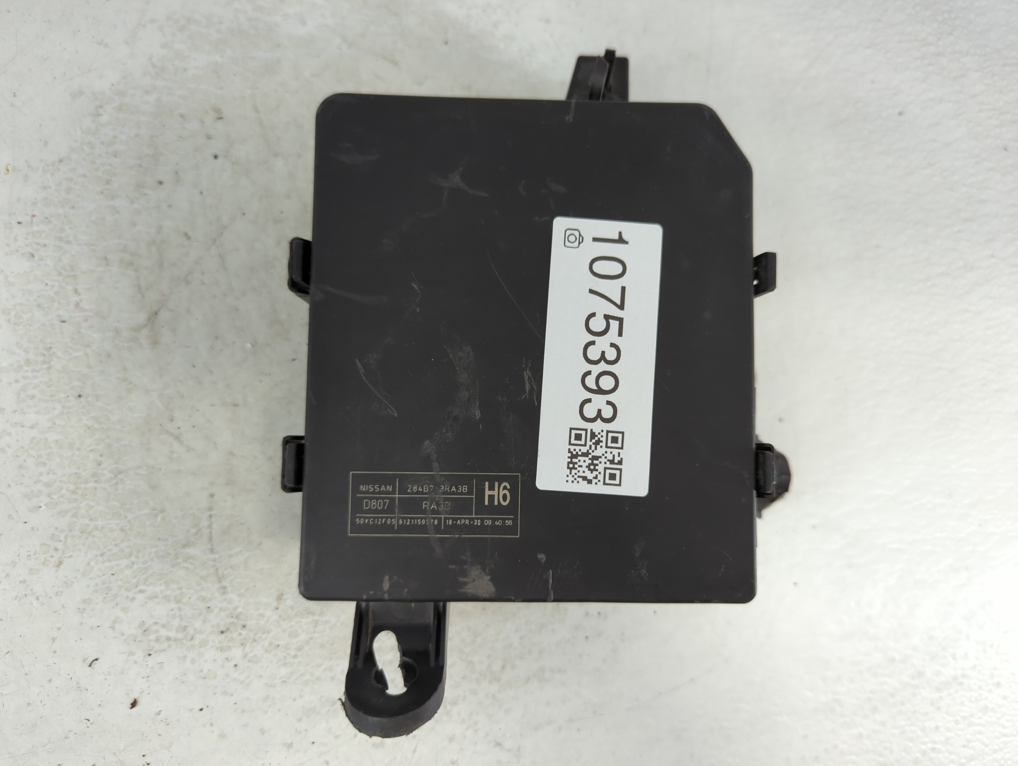 Picture of 2013-2019 Nissan Sentra Fusebox Fuse Box Relay Module 284b7 3ra3b 1075393