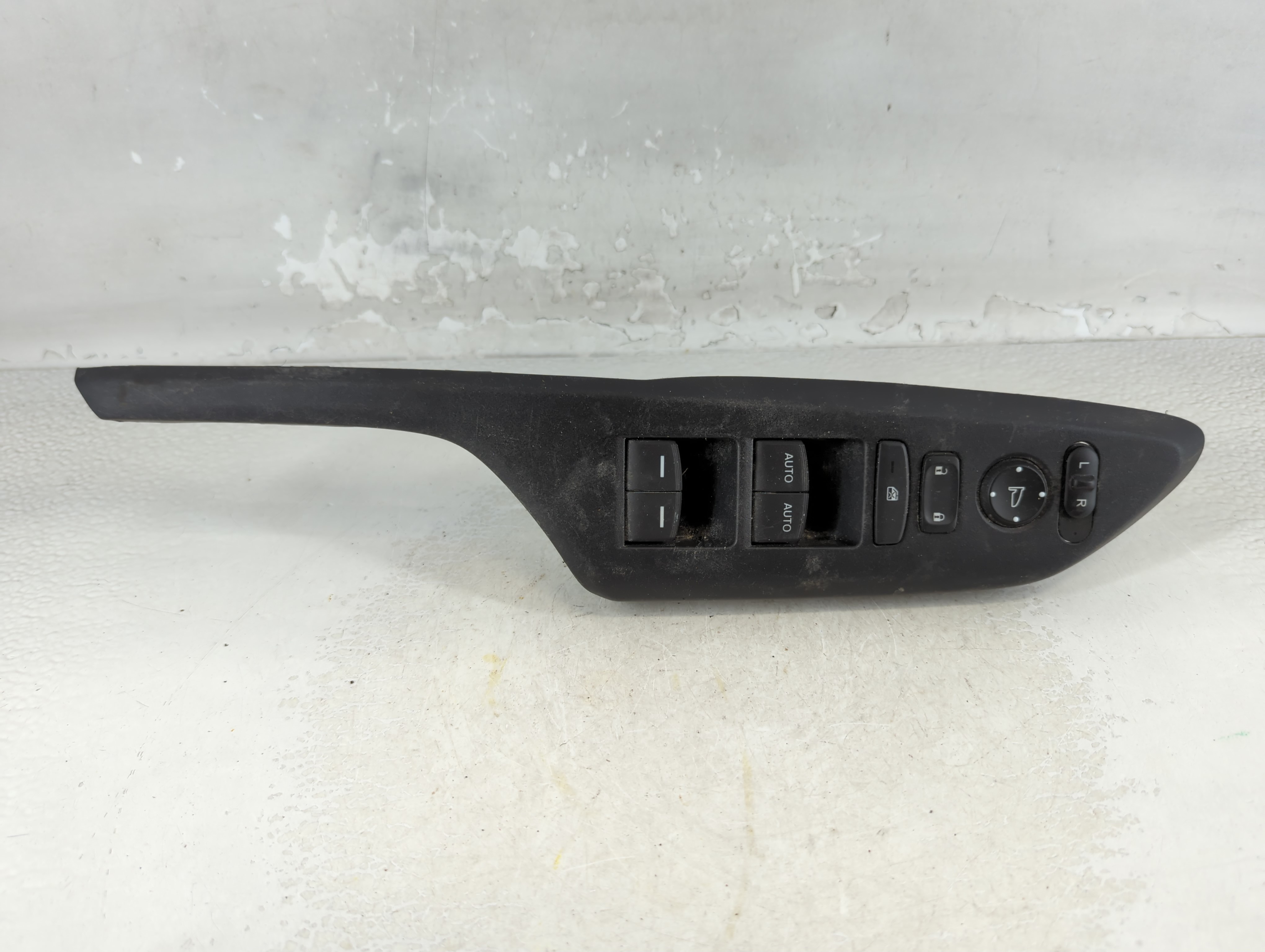 Picture of 2013-2021 Honda Civic Driver Left Door Master Power Window Switch 1075437