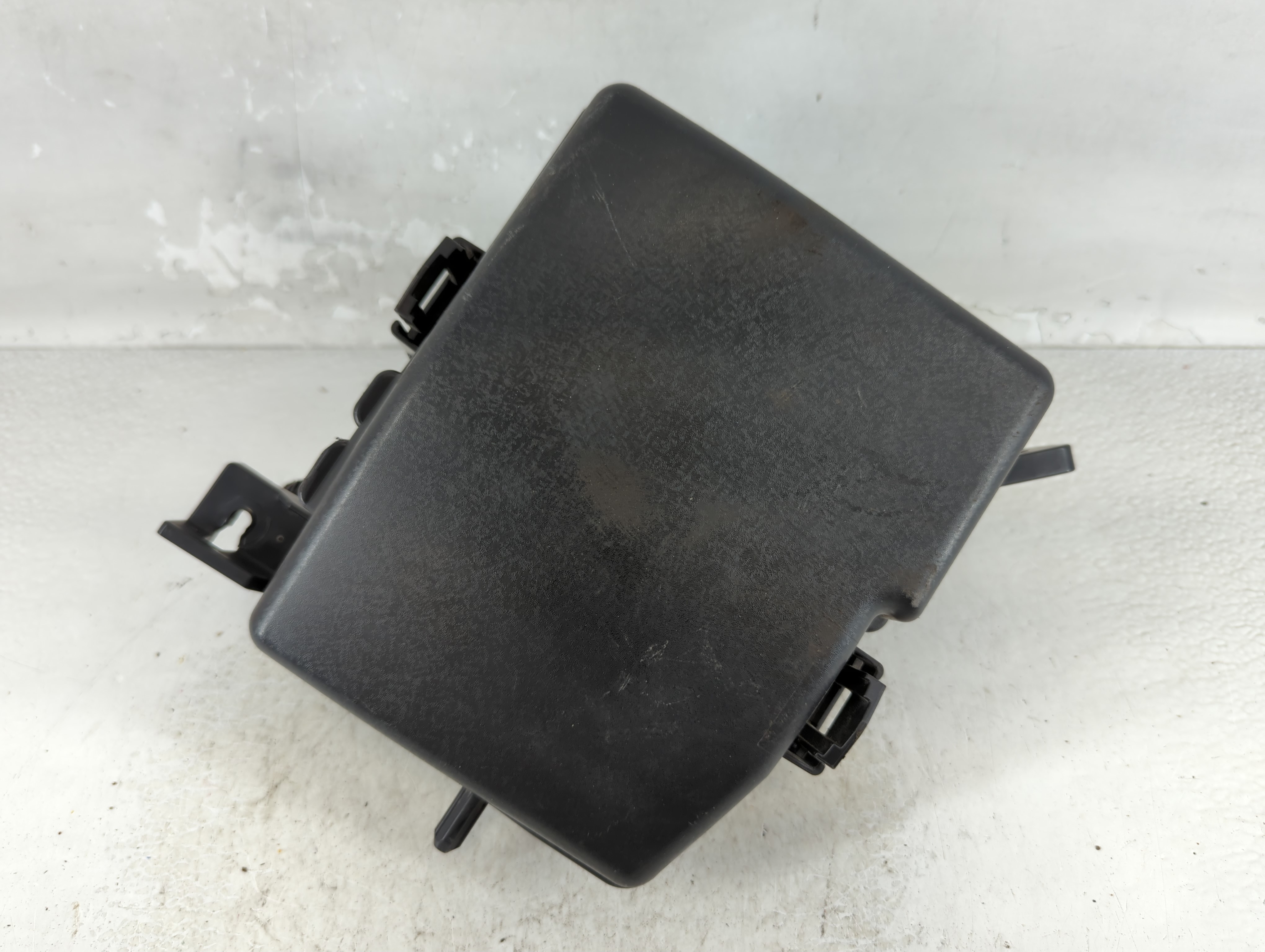 2011-2014 Hyundai Sonata Fusebox Fuse Box Relay Module 91950-3s710 1075458 - Oemusedautoparts1.com