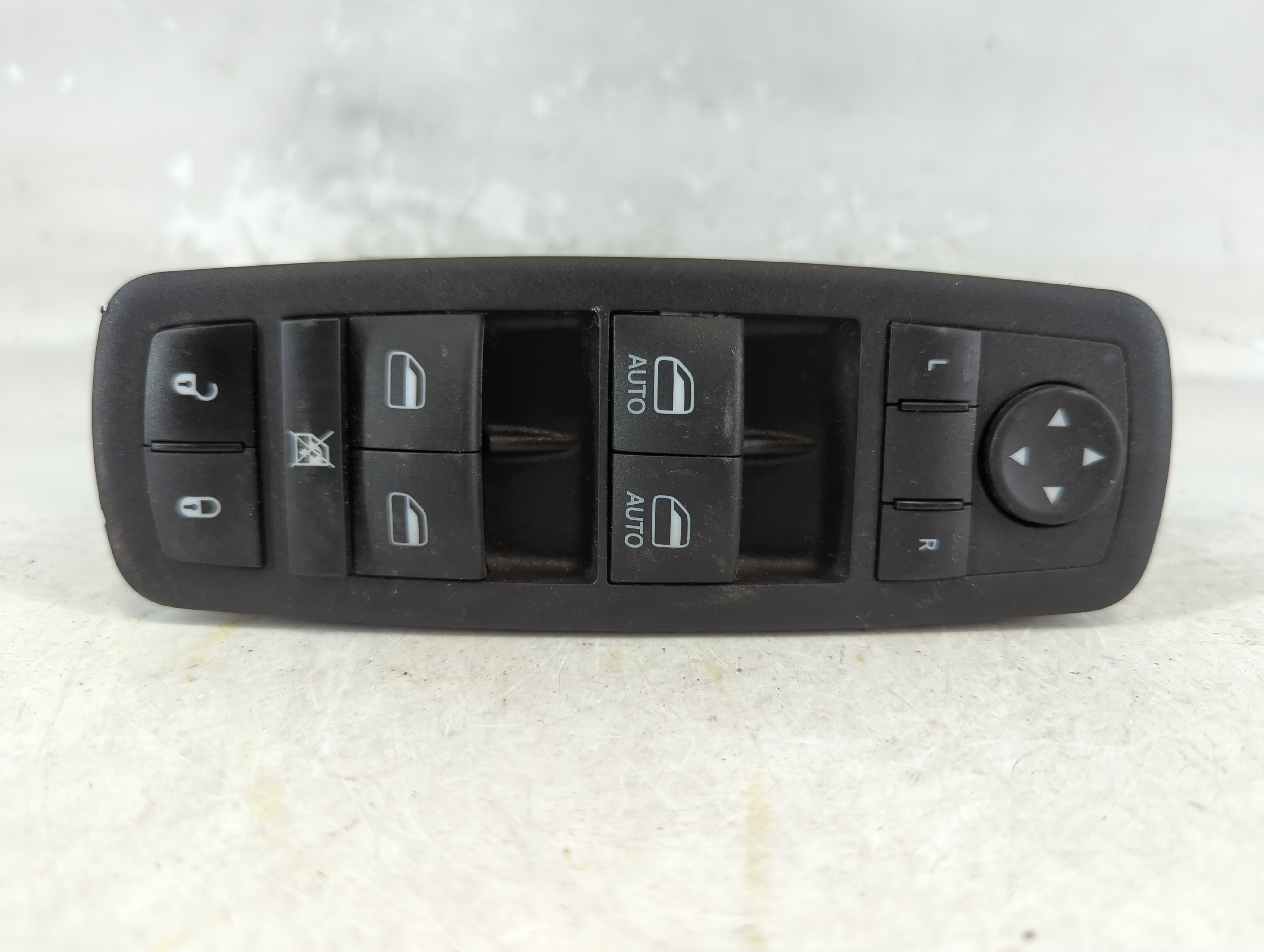 2021 Chrysler 300 Driver Left Door Master Power Window Switch 68455275aa 1075462 - Oemusedautoparts1.com