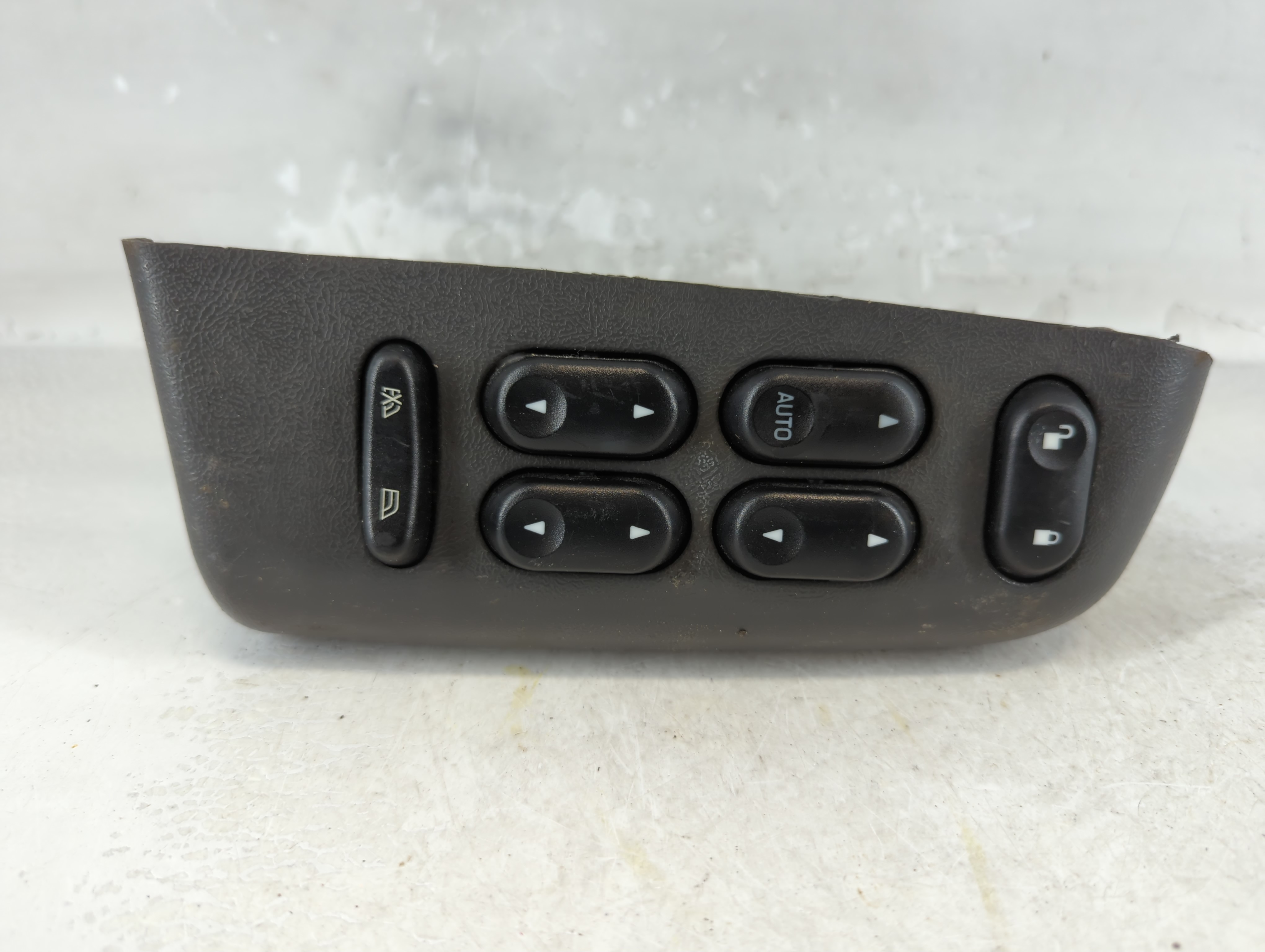 2004-2005 Ford Explorer Driver Left Door Master Power Window Switch 1075464 - Oemusedautoparts1.com
