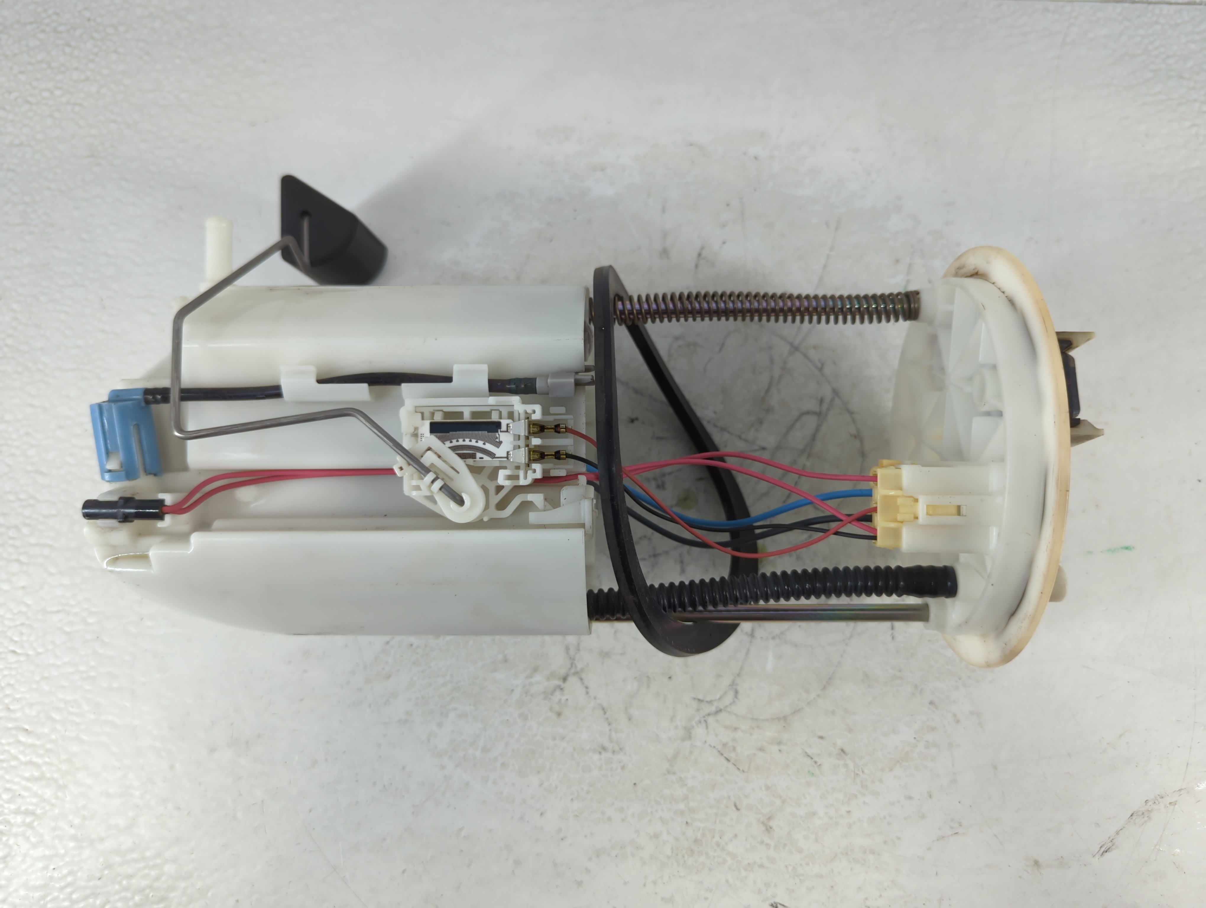 2007-2013 Mitsubishi Outlander Electrical Gas Fuel Pump Assembly 1075480 - Oemusedautoparts1.com