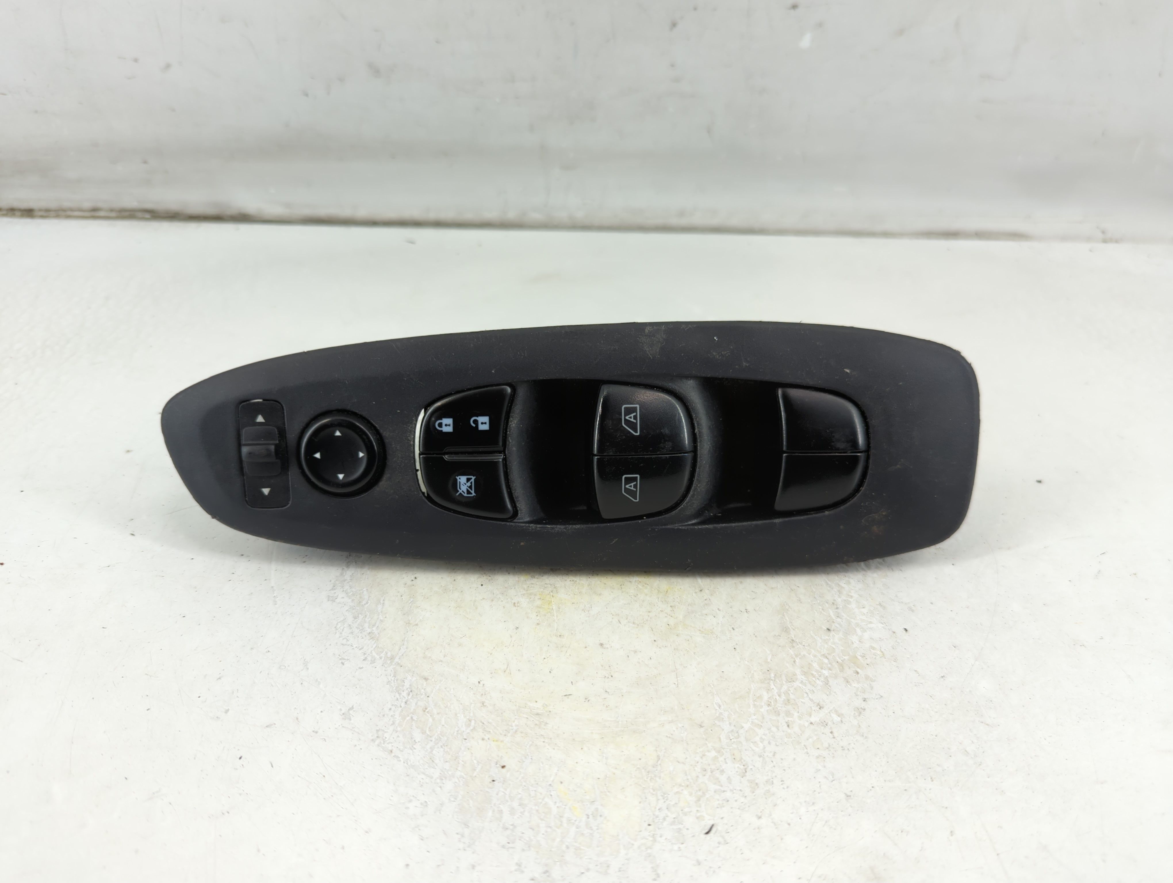 Picture of 2013-2016 Nissan Pathfinder Driver Left Door Master Power Window Switch 1075484