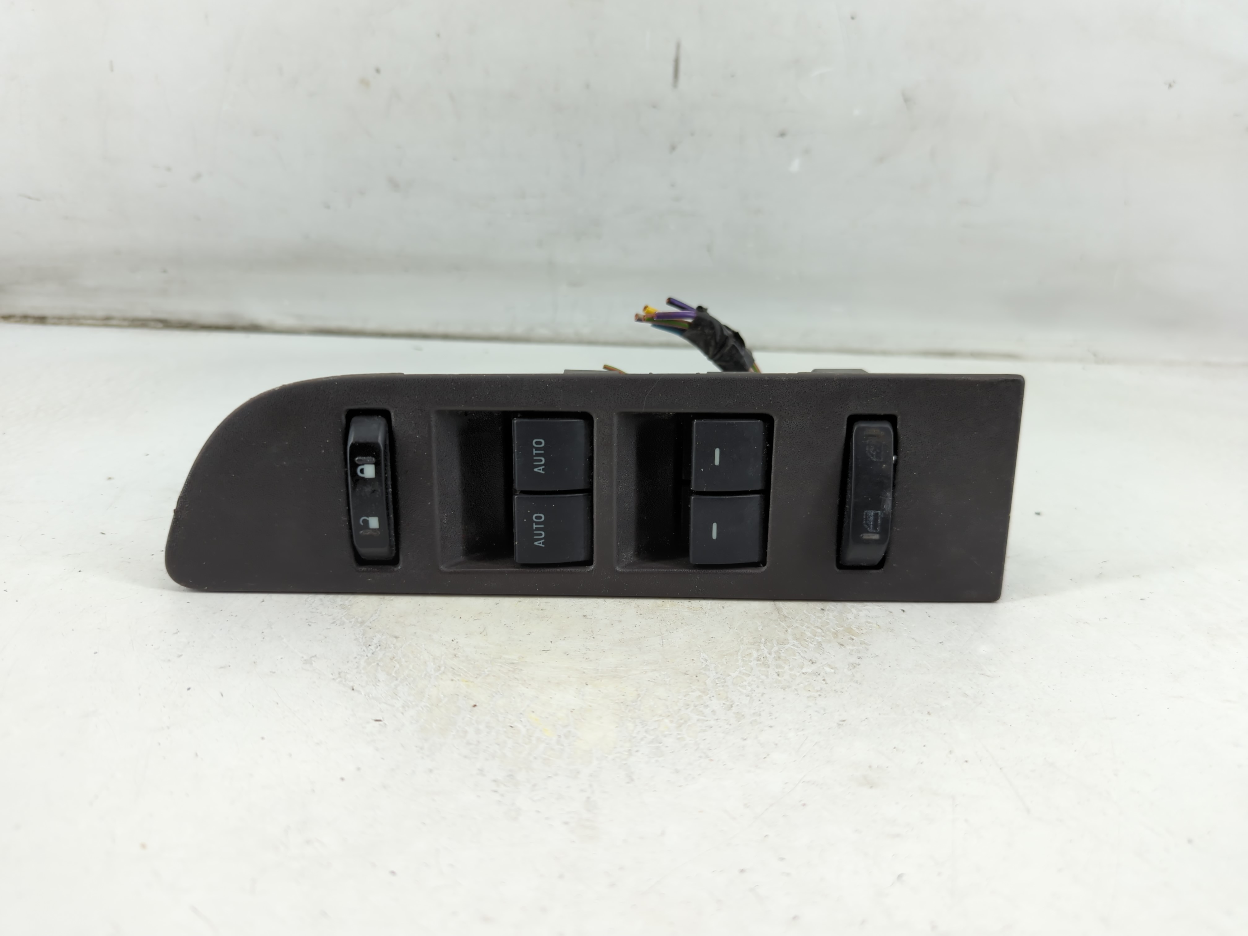 2010-2014 Ford F-150 Driver Left Door Master Power Window Switch 1075490 - Oemusedautoparts1.com