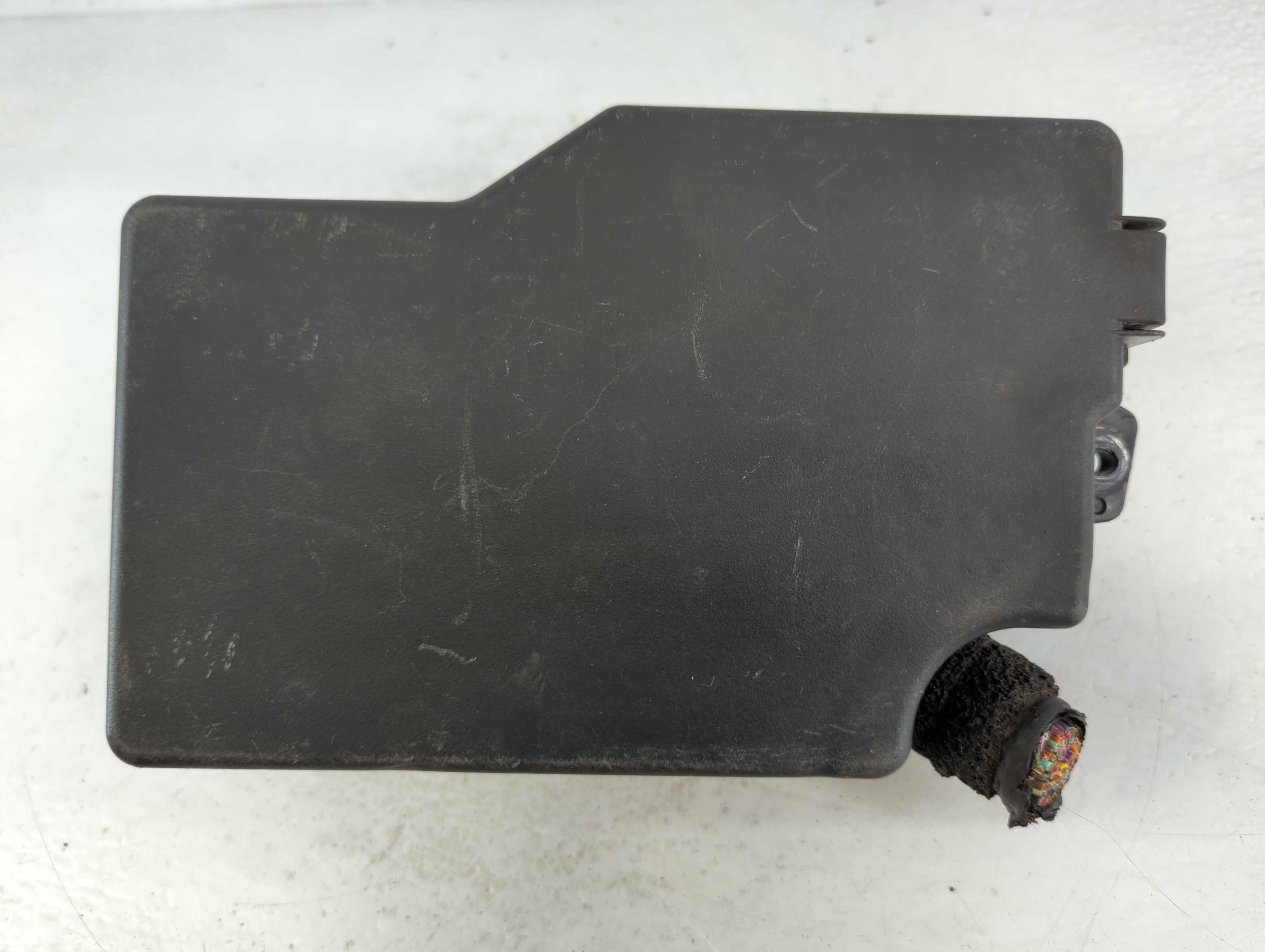 Picture of 2010 Mazda 3 Fusebox Fuse Box Relay Module Bbm5-66761 1075496