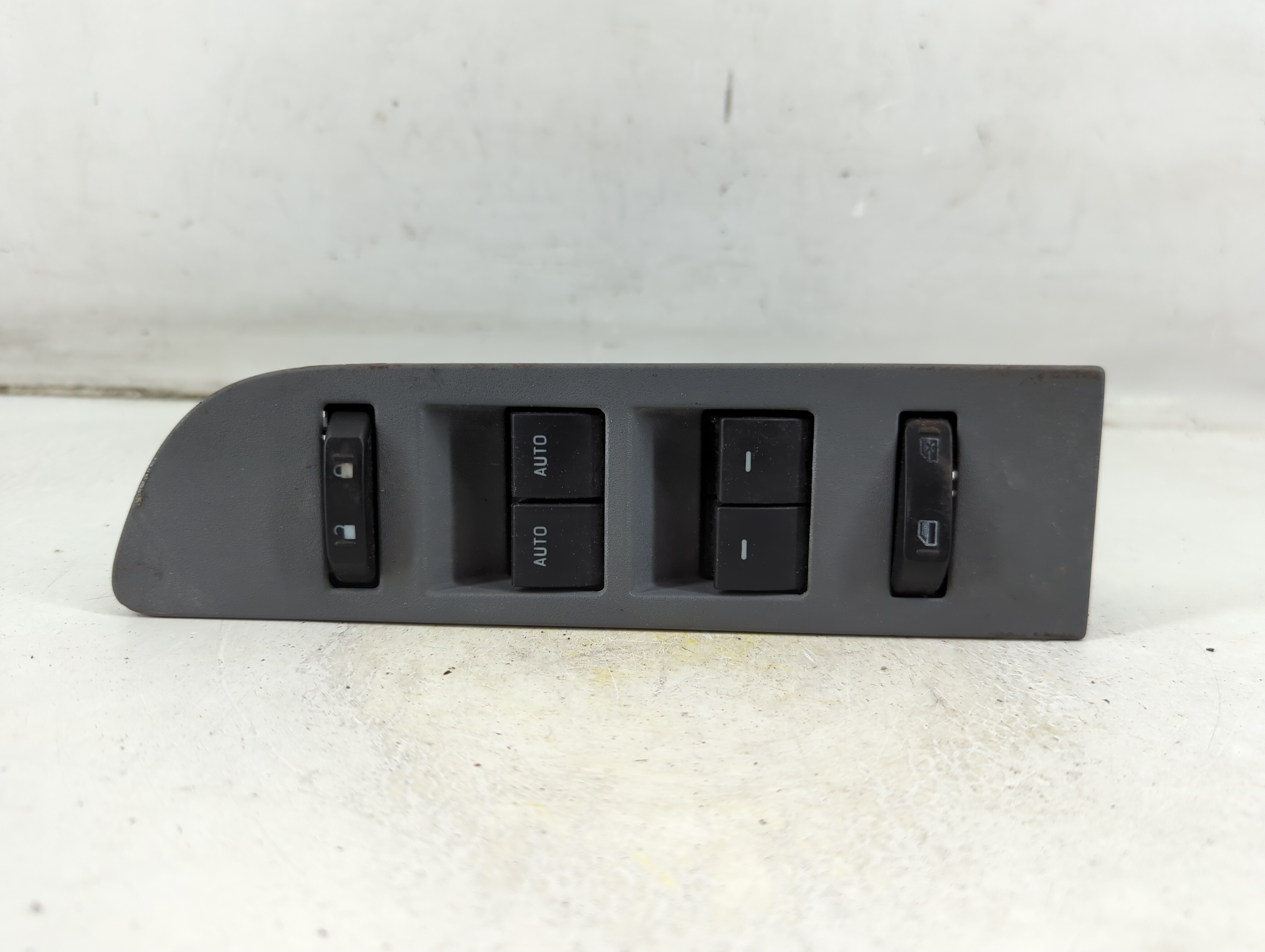 2005-2014 Ford F-150 Driver Left Door Master Power Window Switch 1075518 - Oemusedautoparts1.com