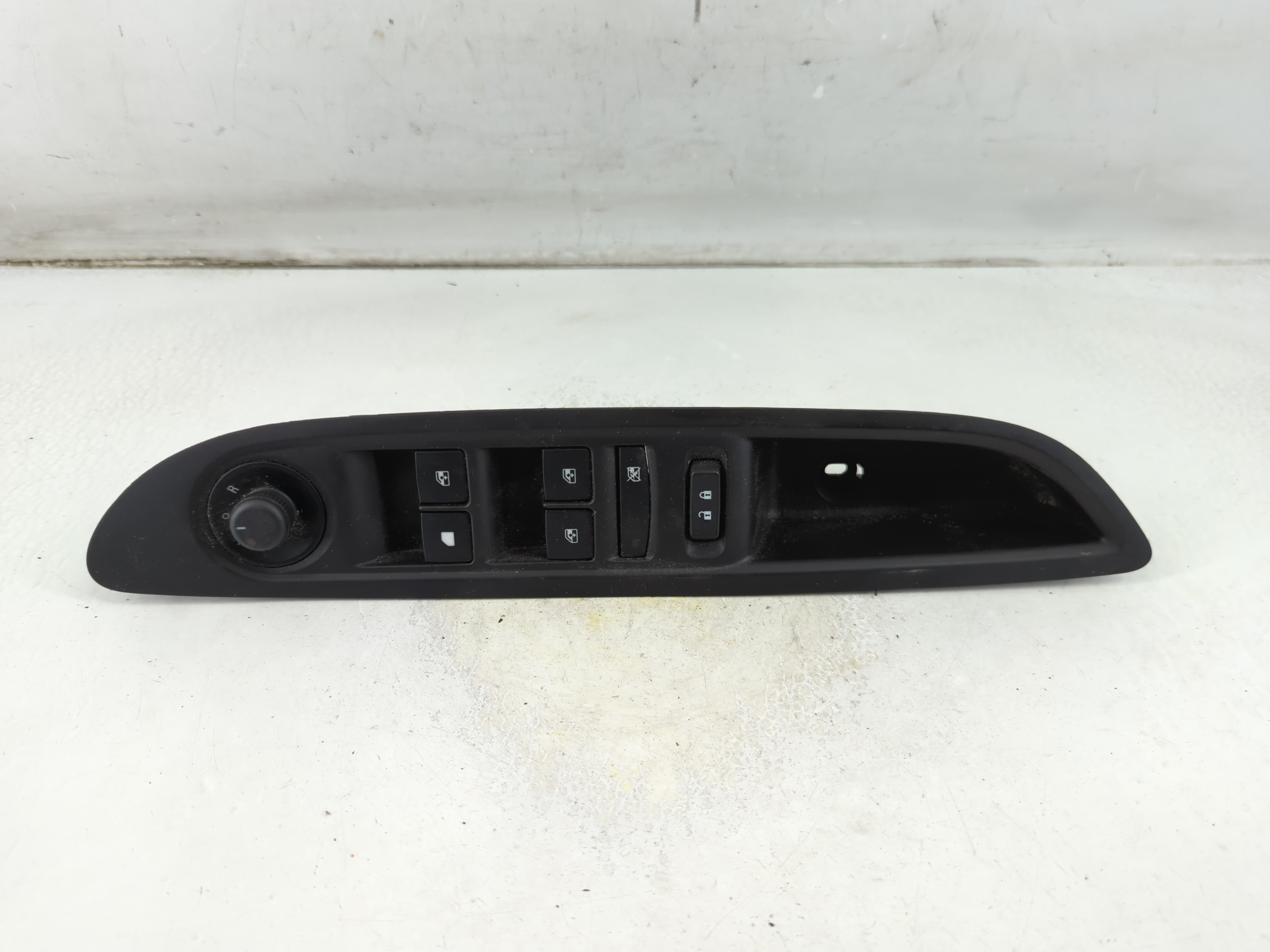 2013-2016 Buick Encore Driver Left Door Master Power Window Switch 1075519 - Oemusedautoparts1.com