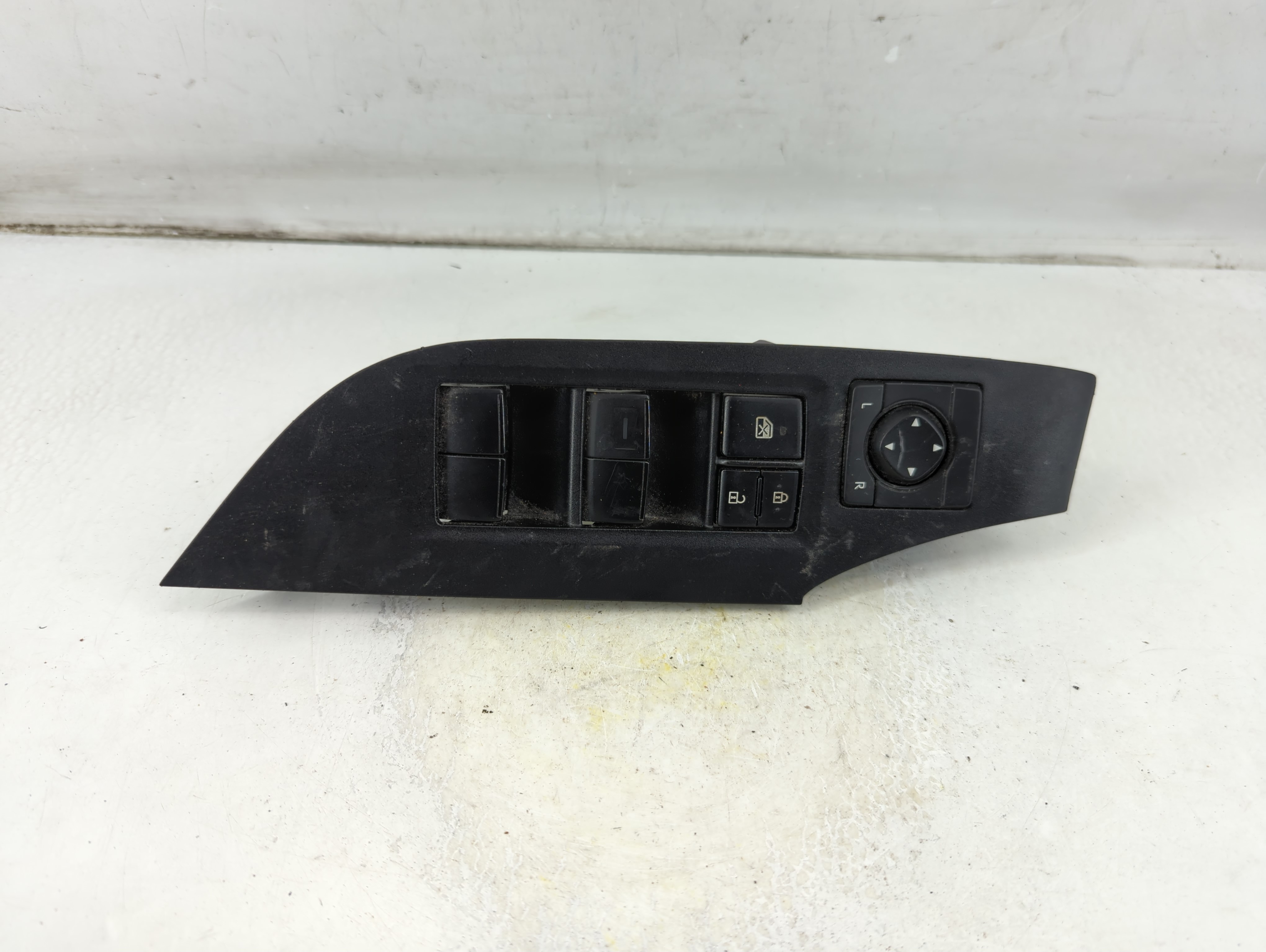 2019-2020 Toyota Rav4 Driver Left Door Master Power Window Switch 1075522 - Oemusedautoparts1.com