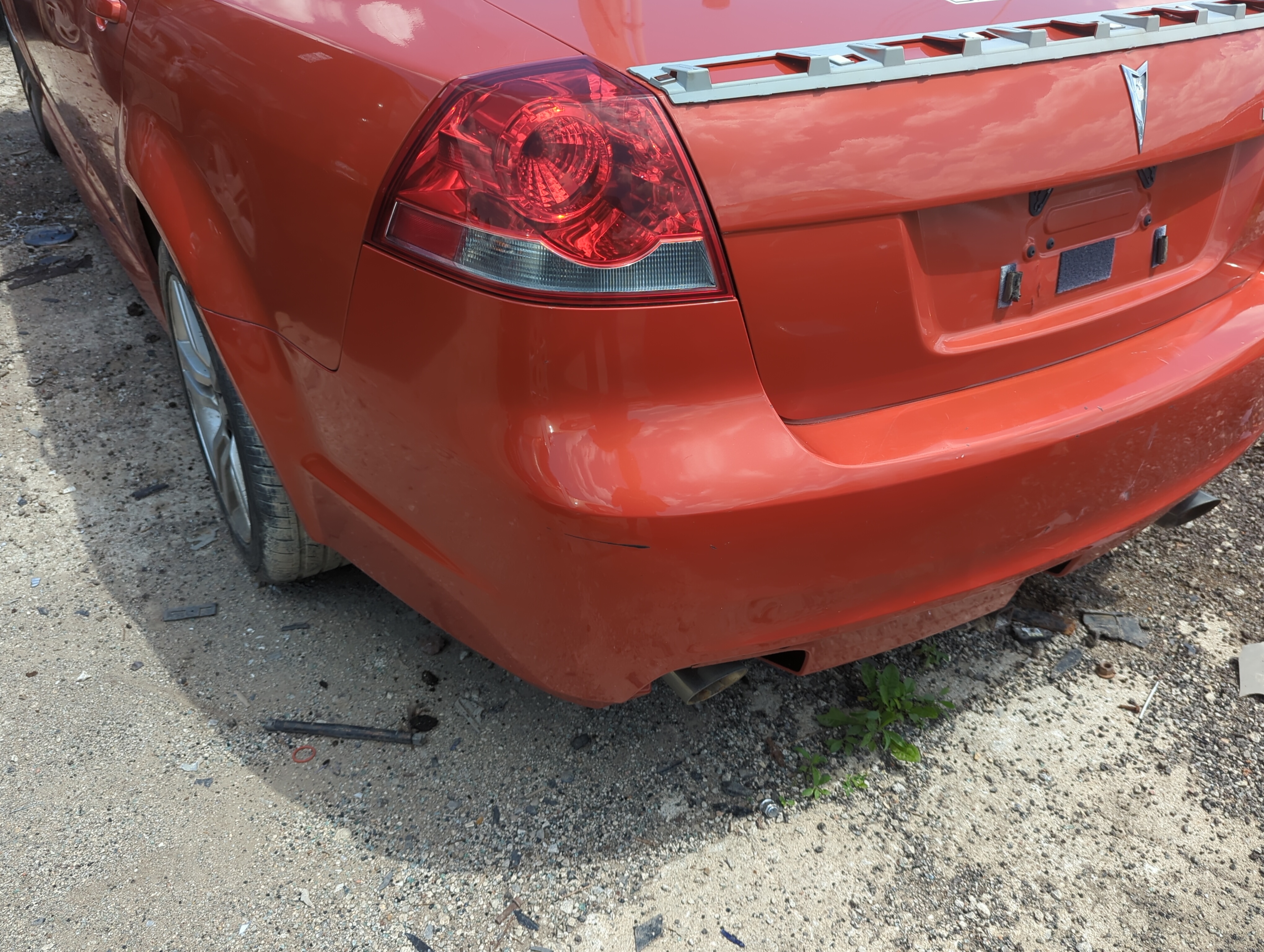 Picture of 2008-2009 Pontiac G8 Rear Bumper Assembly Oem 1075639
