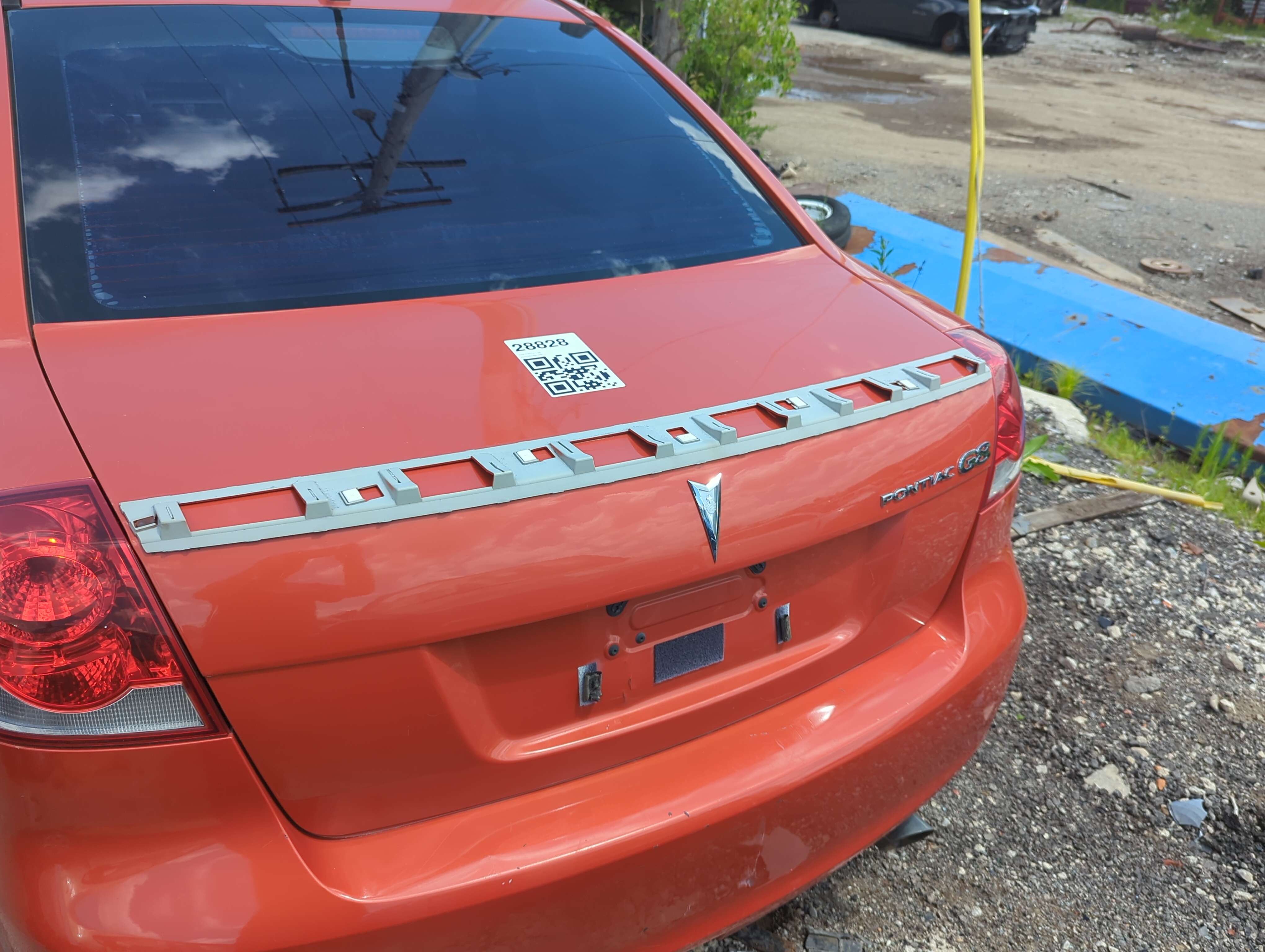 2008-2009 Pontiac G8 Trunk/decklid/hatch/tailgate Oem 1075689 - Oemusedautoparts1.com