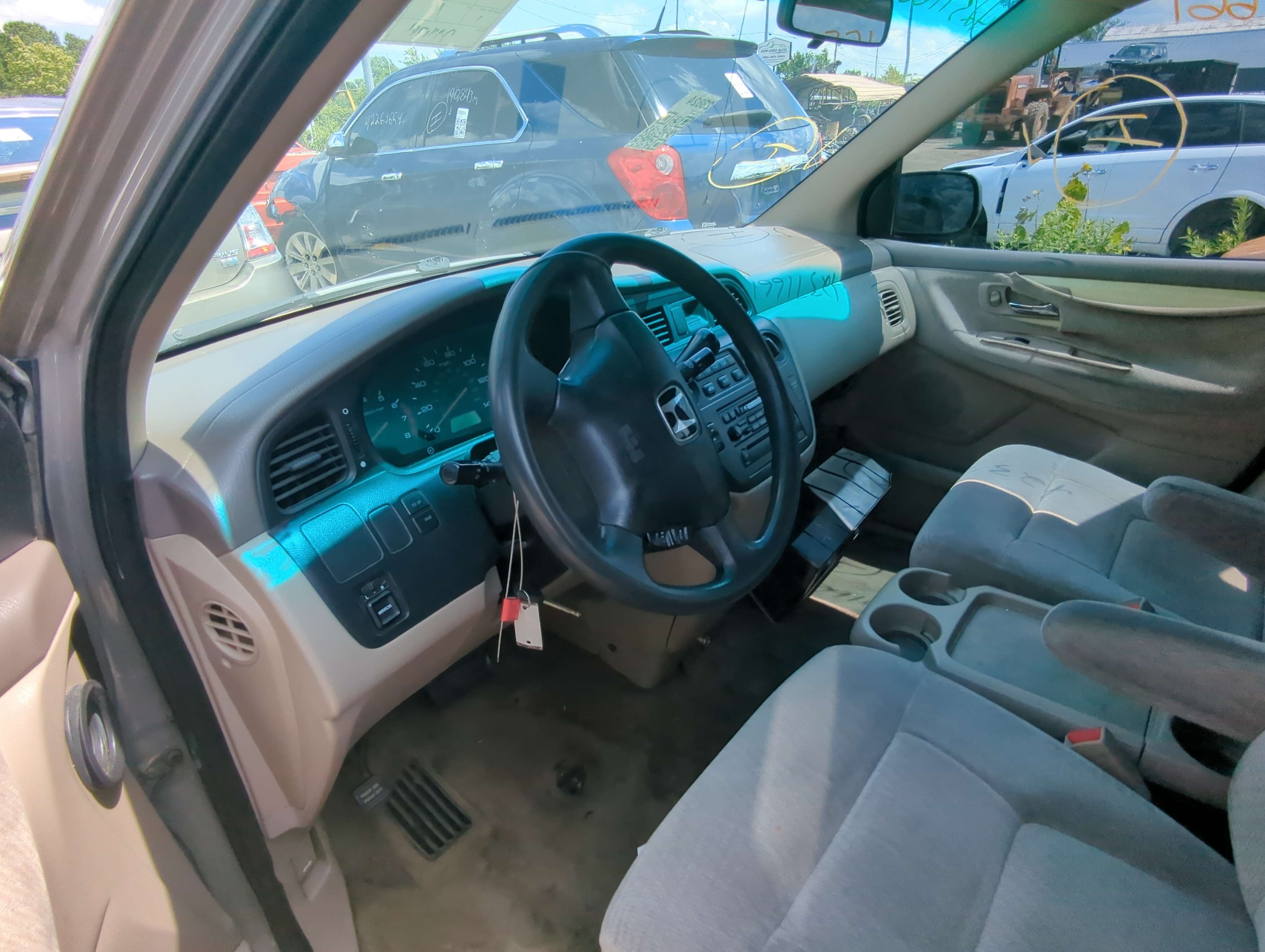Picture of 2003-2004 Honda Odyssey Air Bag Driver Left Steering Wheel Mounted 1076218