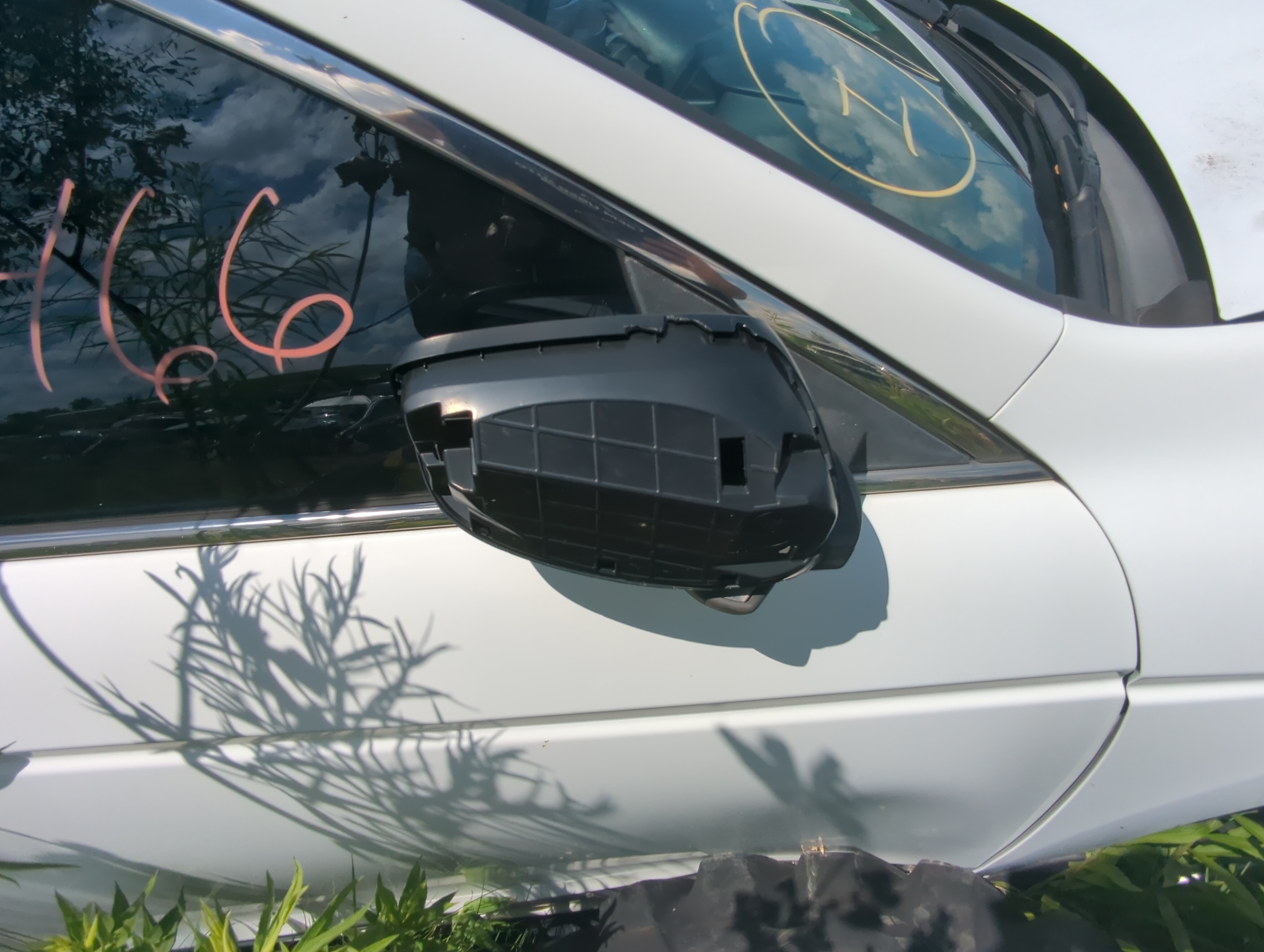Picture of 2008-2012 Honda Accord Passenger Right Side View Power Door Mirror Black 1076474