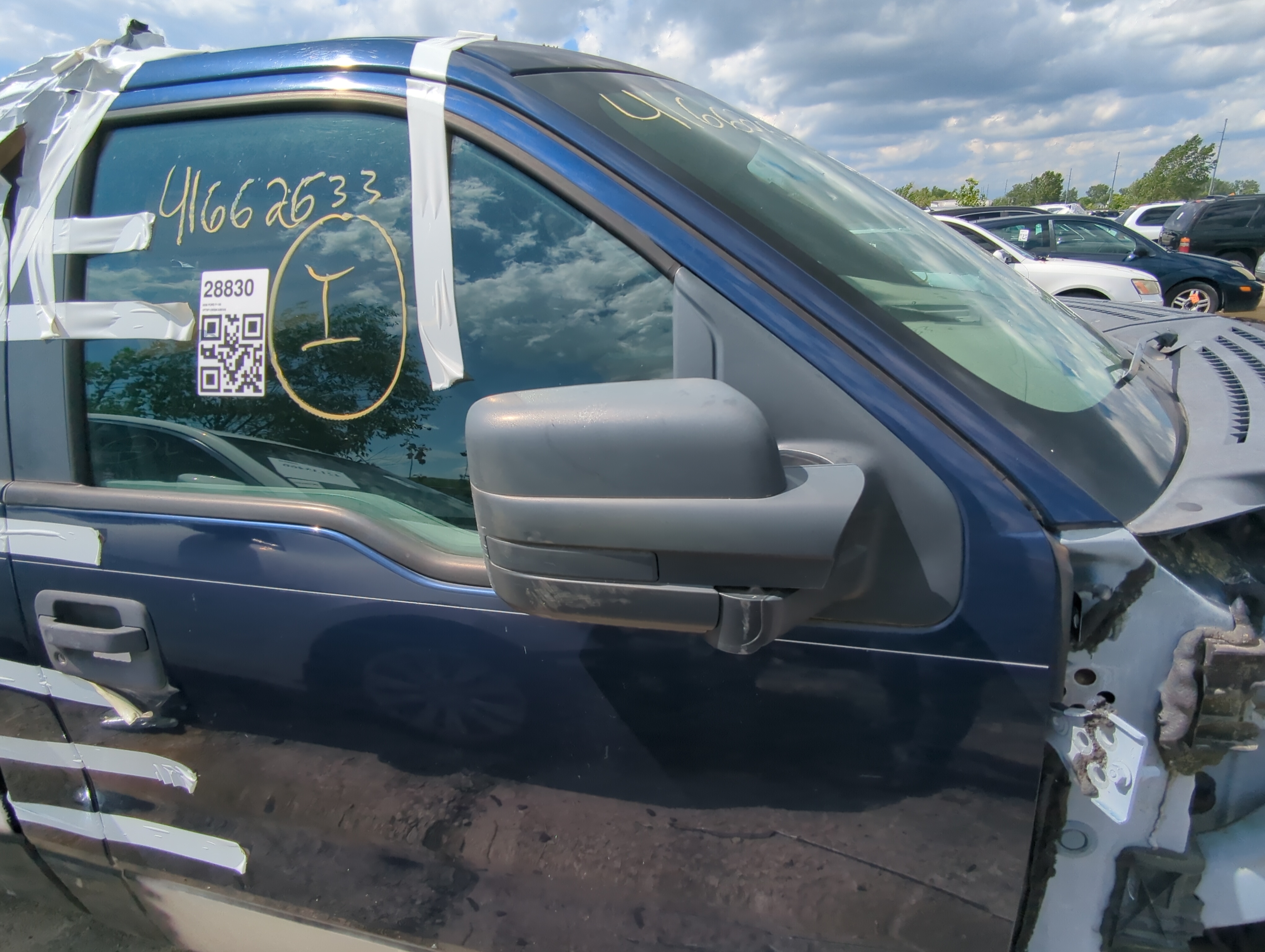 2009-2010 Ford F-150 Passenger Right Side View Power Door Mirror Grey 1076587 - Oemusedautoparts1.com