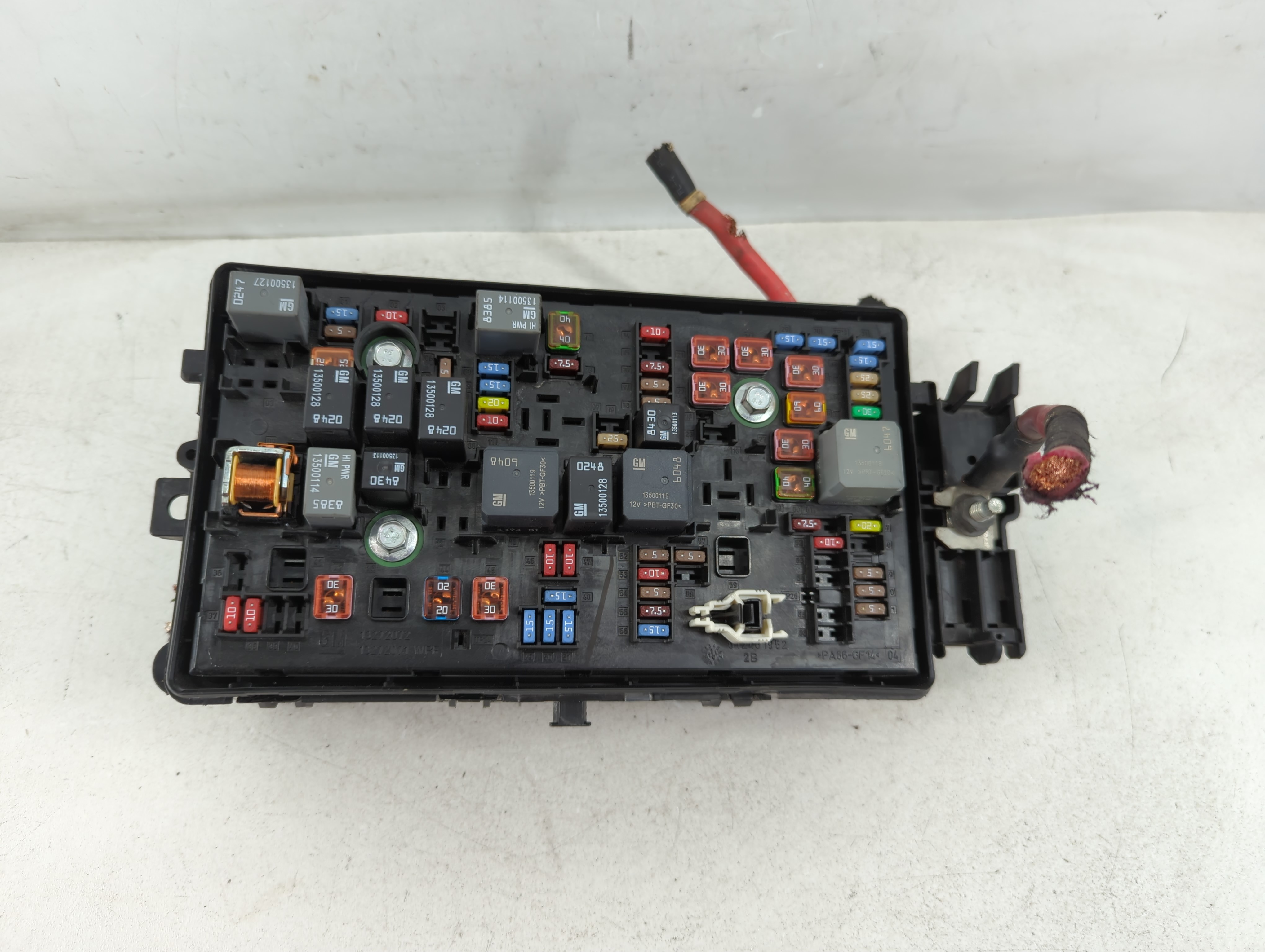2016-2017 Chevrolet Malibu Fusebox Fuse Box Relay Module 23424338 1076621 - Oemusedautoparts1.com