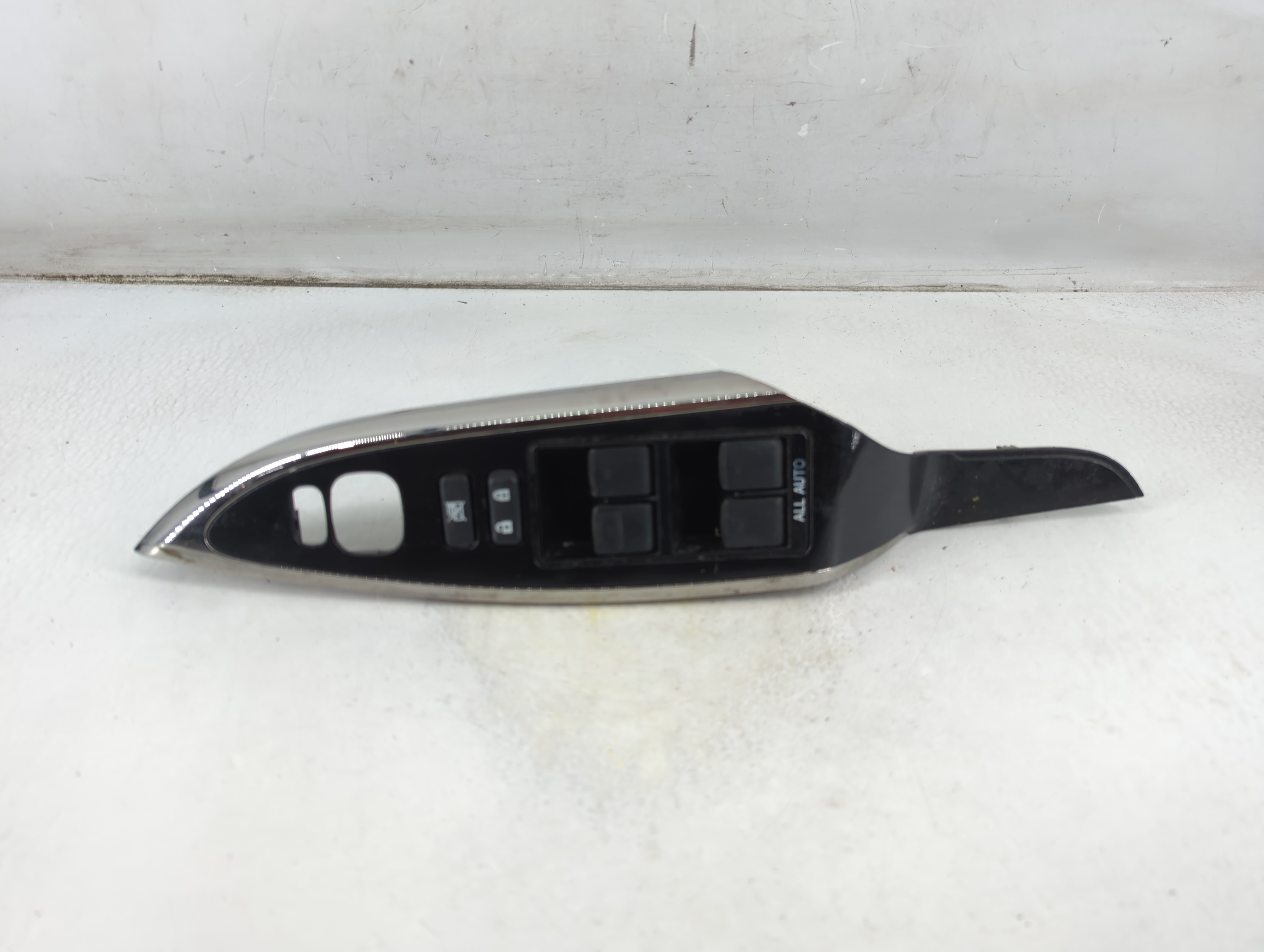 2013-2018 Toyota Avalon Driver Left Door Master Power Window Switch 1076639 - Oemusedautoparts1.com