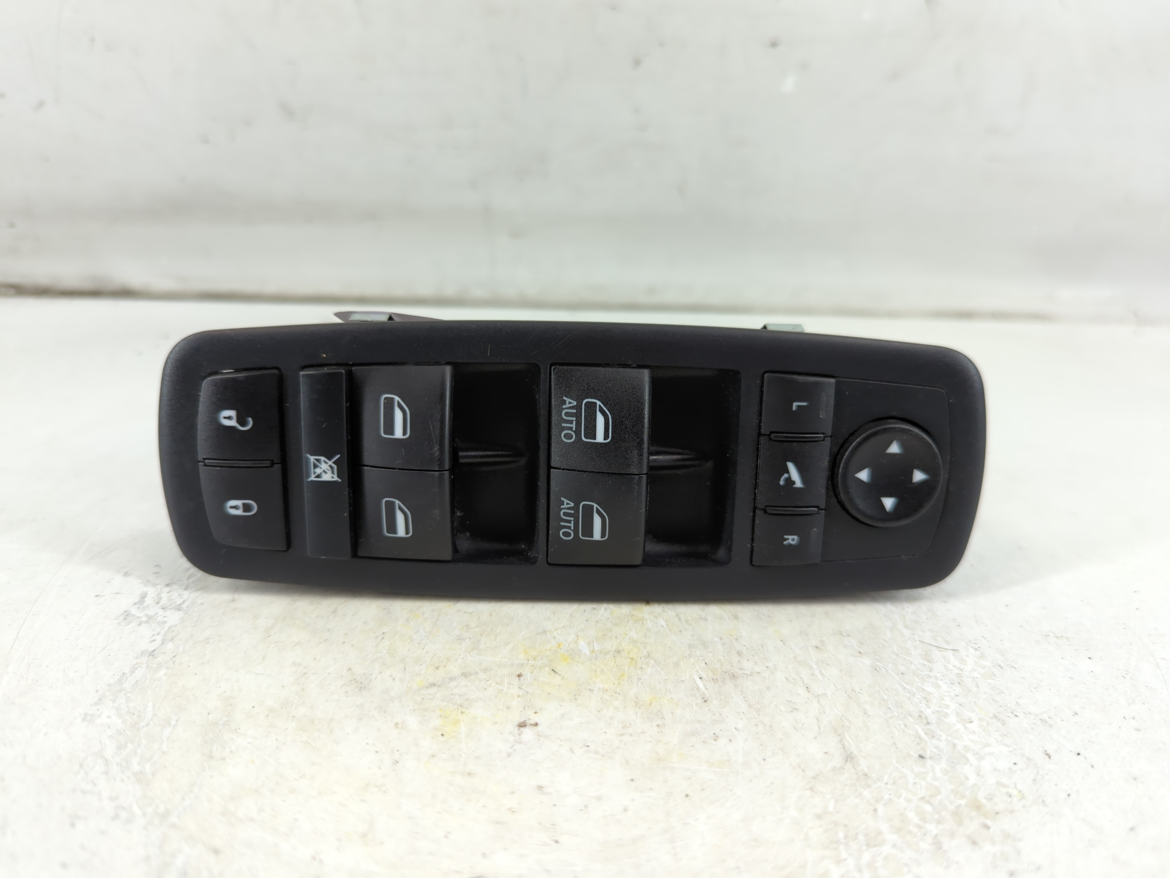 Picture of Dodge Ram 1500 Driver Left Door Master Power Window Switch 68262252ac 1076651