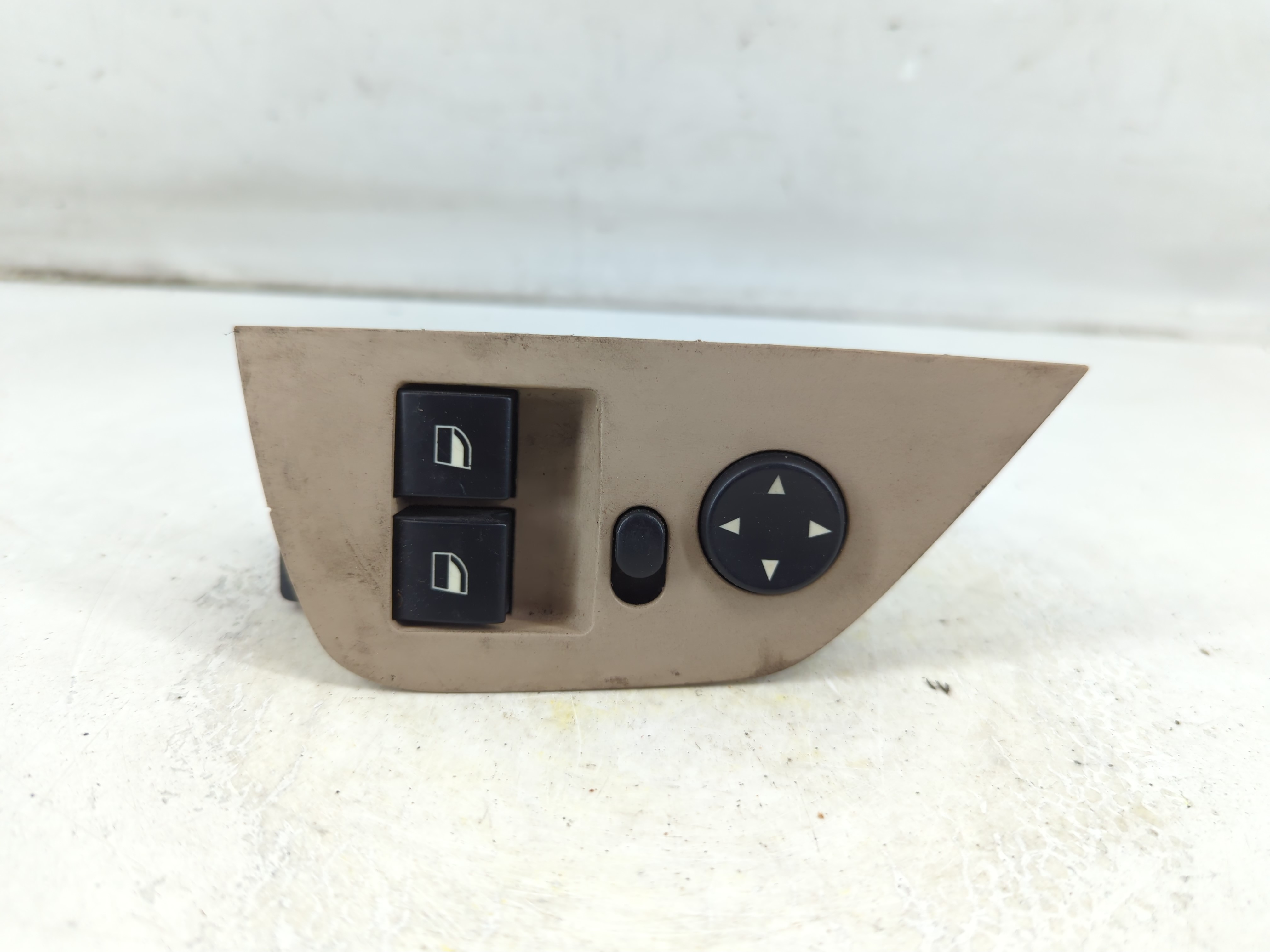2005-2008 Bmw Z4 Driver Left Door Master Power Window Switch 6 955 044 1076664 - Oemusedautoparts1.com