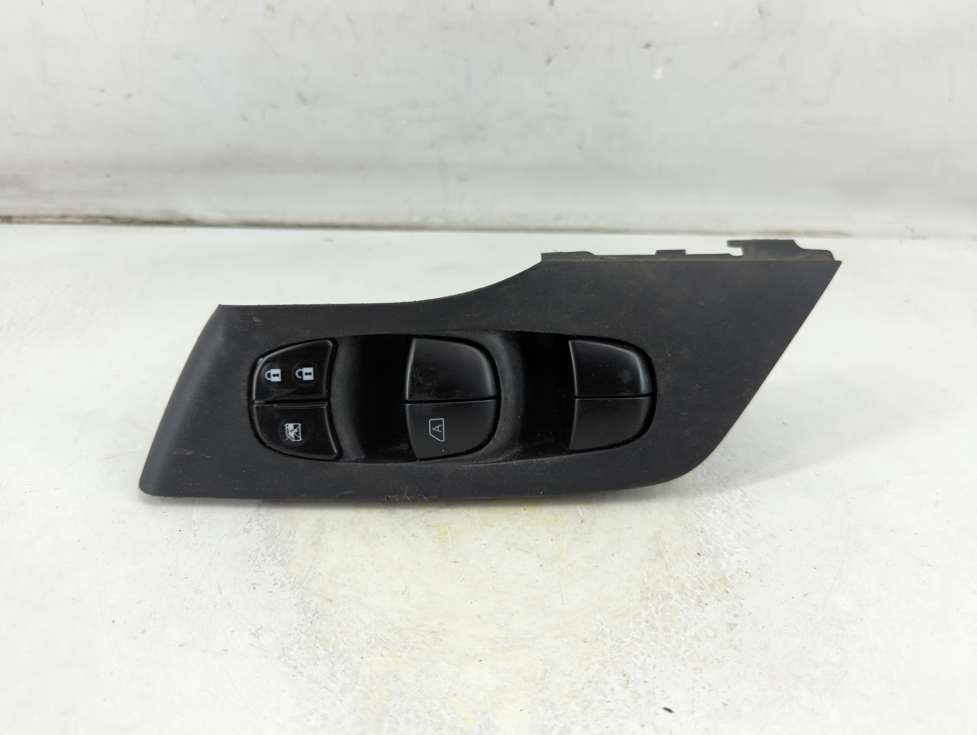 Picture of 2013-2018 Nissan Altima Driver Left Door Master Power Window Switch 1076707