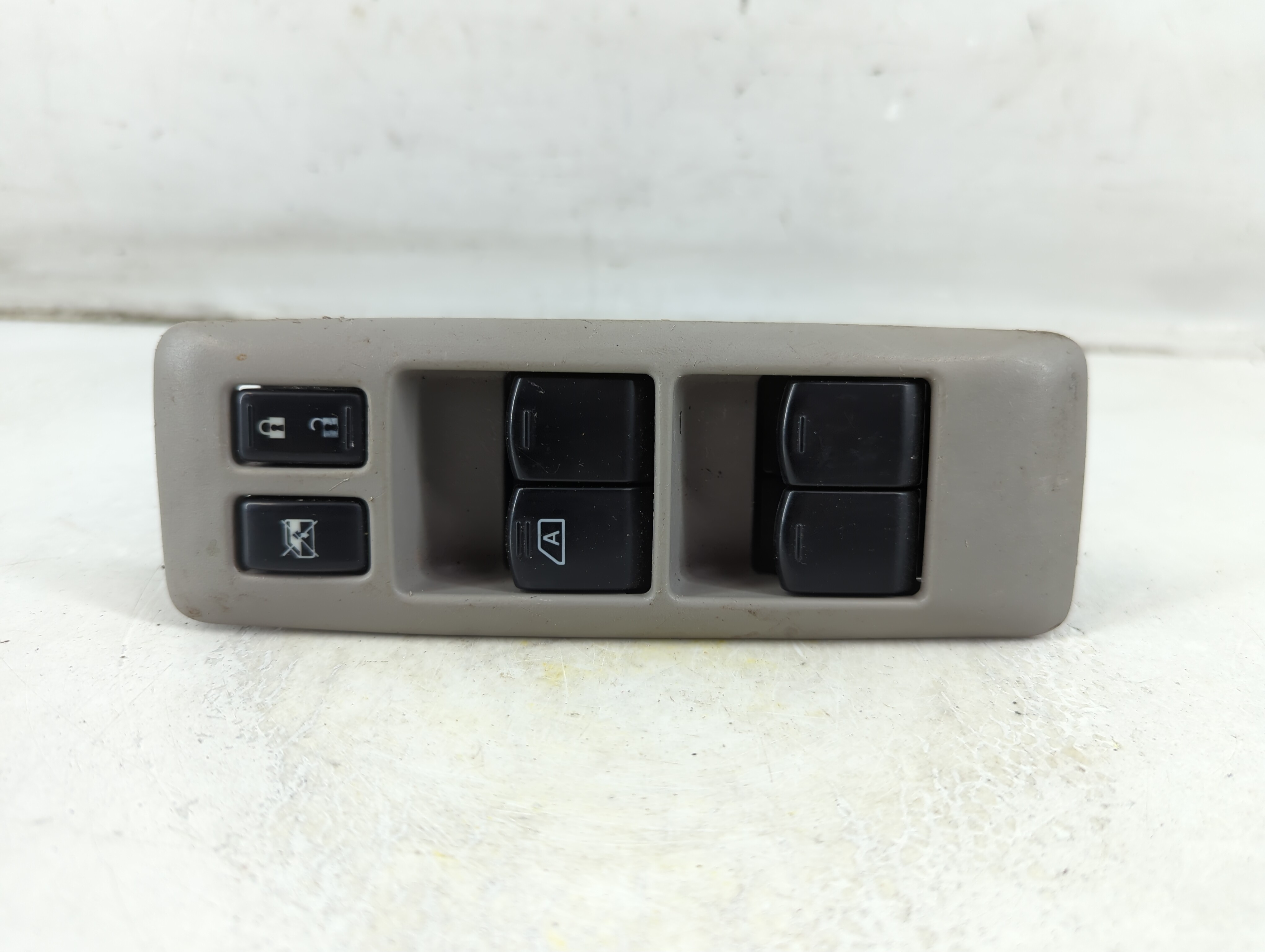 2011-2015 Nissan Rogue Driver Left Door Master Power Window Switch 1076720 - Oemusedautoparts1.com
