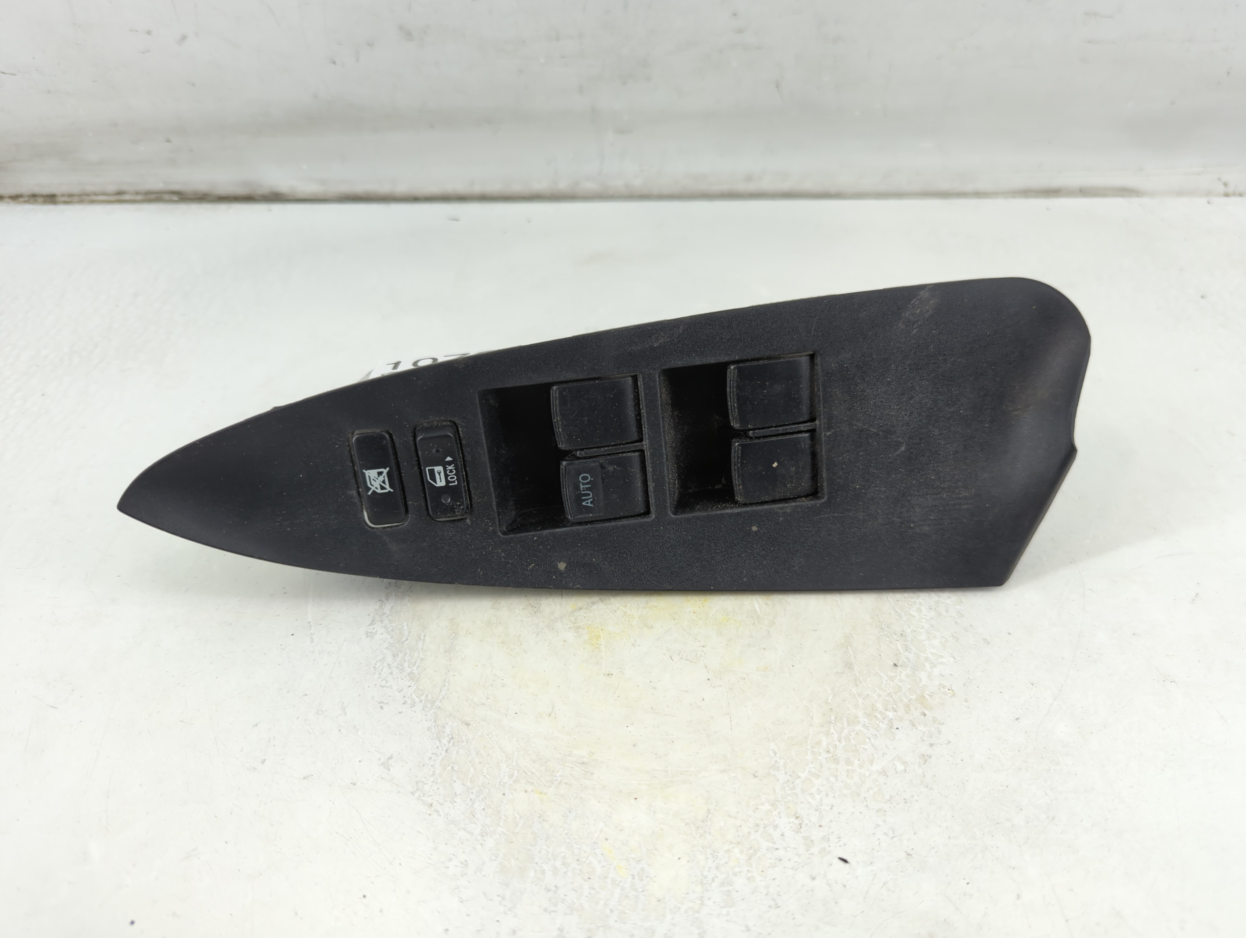 2006-2012 Toyota Rav4 Driver Left Door Master Power Window Switch 1076723 - Oemusedautoparts1.com