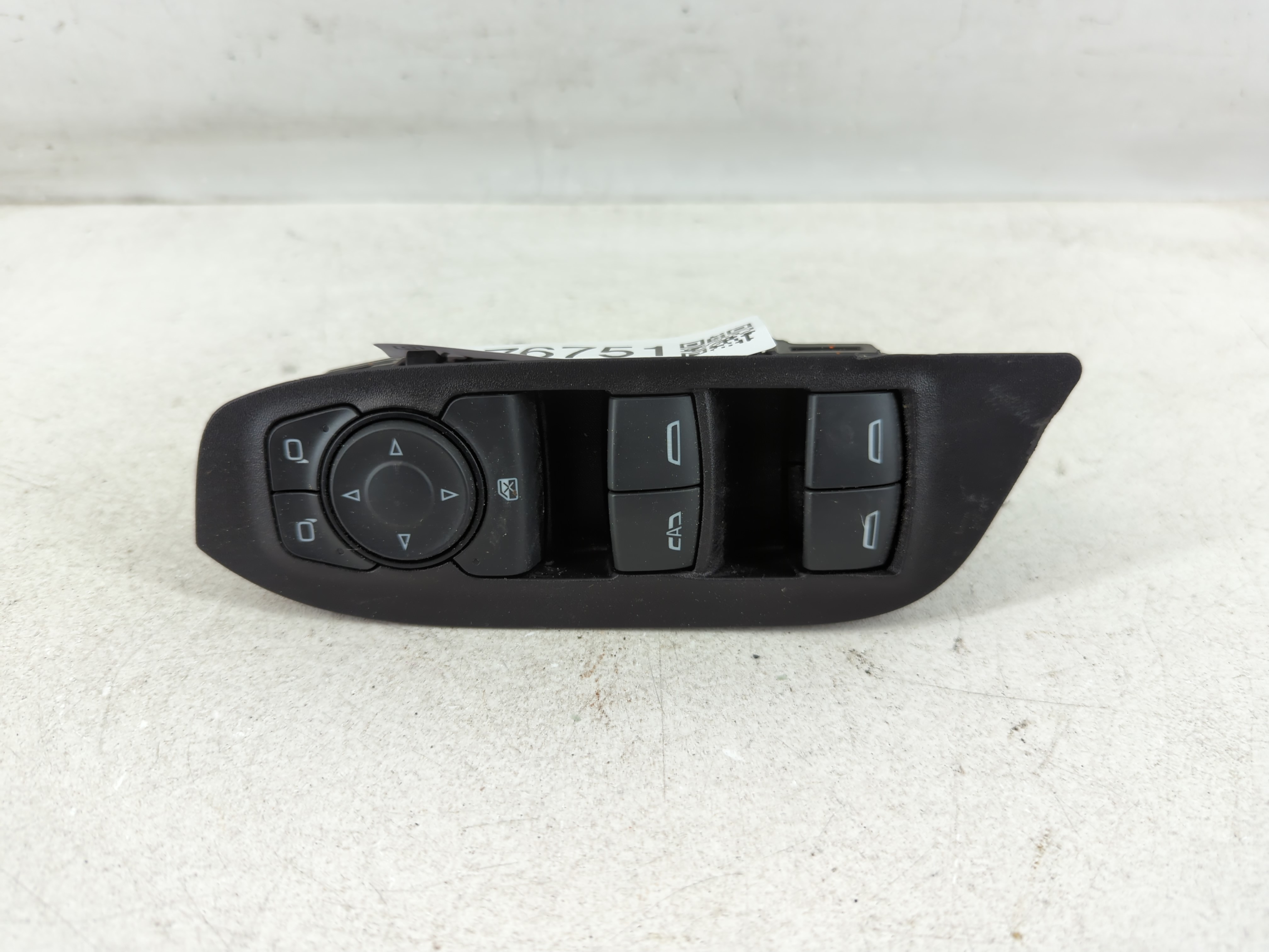 2018-2022 Chevrolet Equinox Driver Left Door Master Power Window Switch 1076751 - Oemusedautoparts1.com