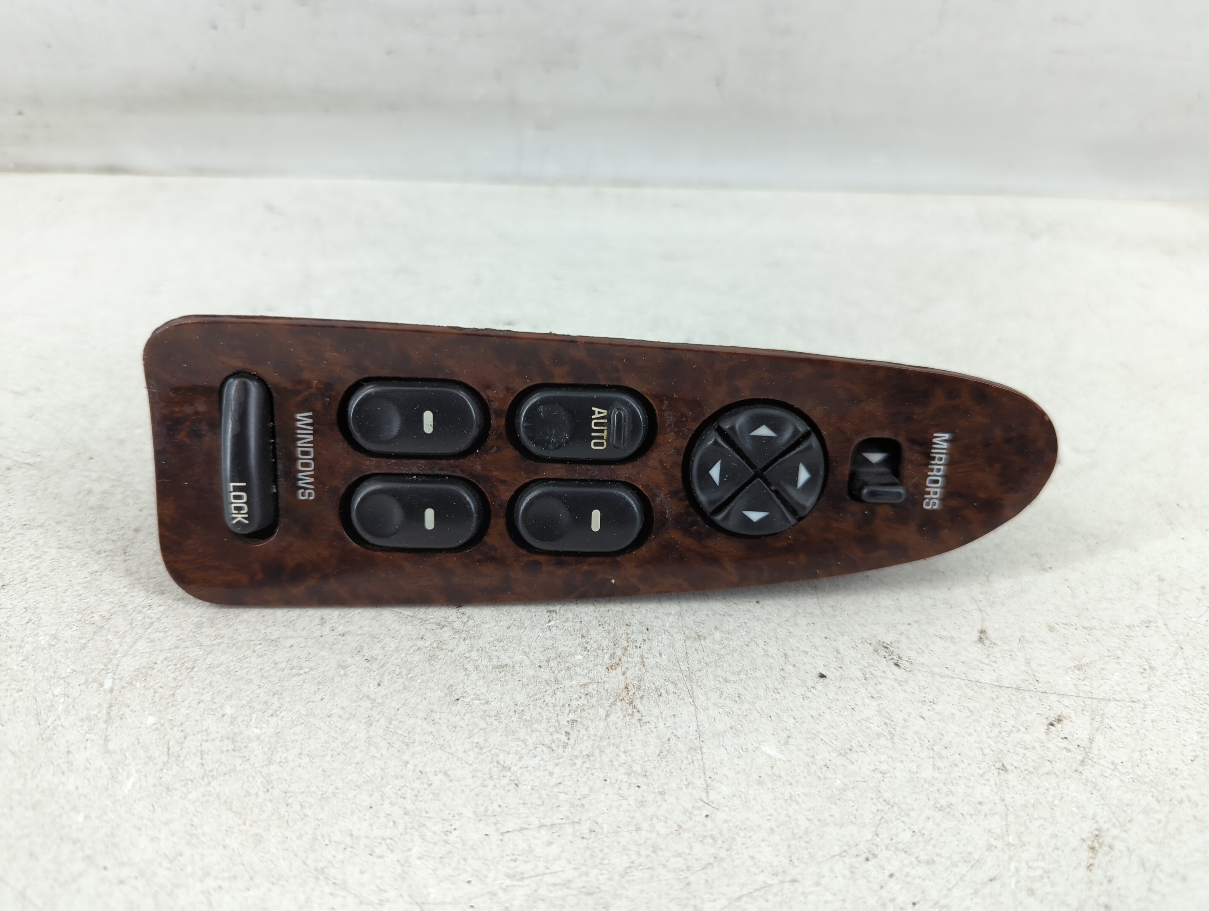 1997-2004 Buick Regal Driver Left Door Master Power Window Switch 1076755 - Oemusedautoparts1.com