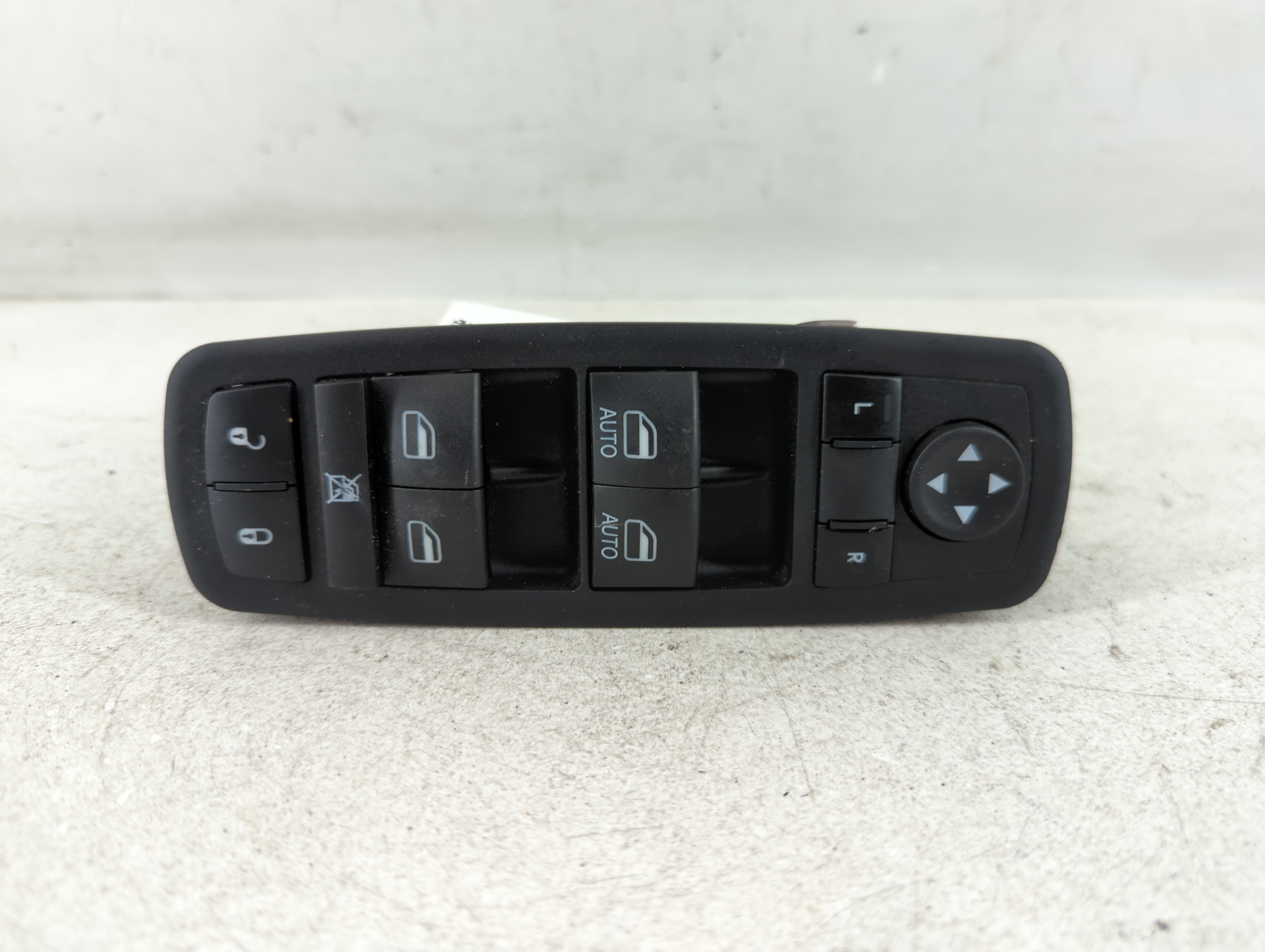 Picture of Dodge Caravan Driver Left Door Master Power Window Switch 1076758