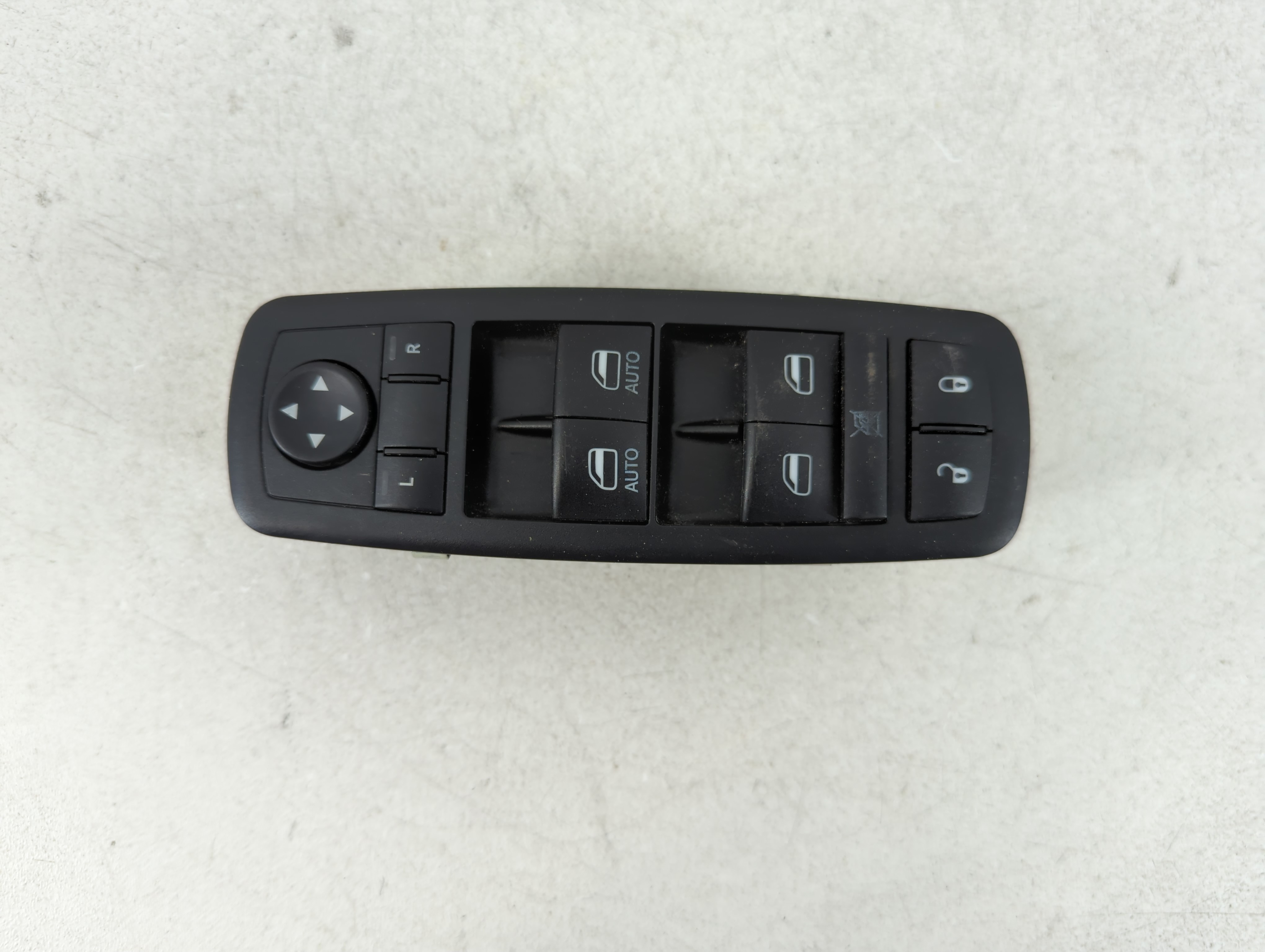 Picture of Dodge Caravan Driver Left Door Master Power Window Switch 68110871aa 1076781