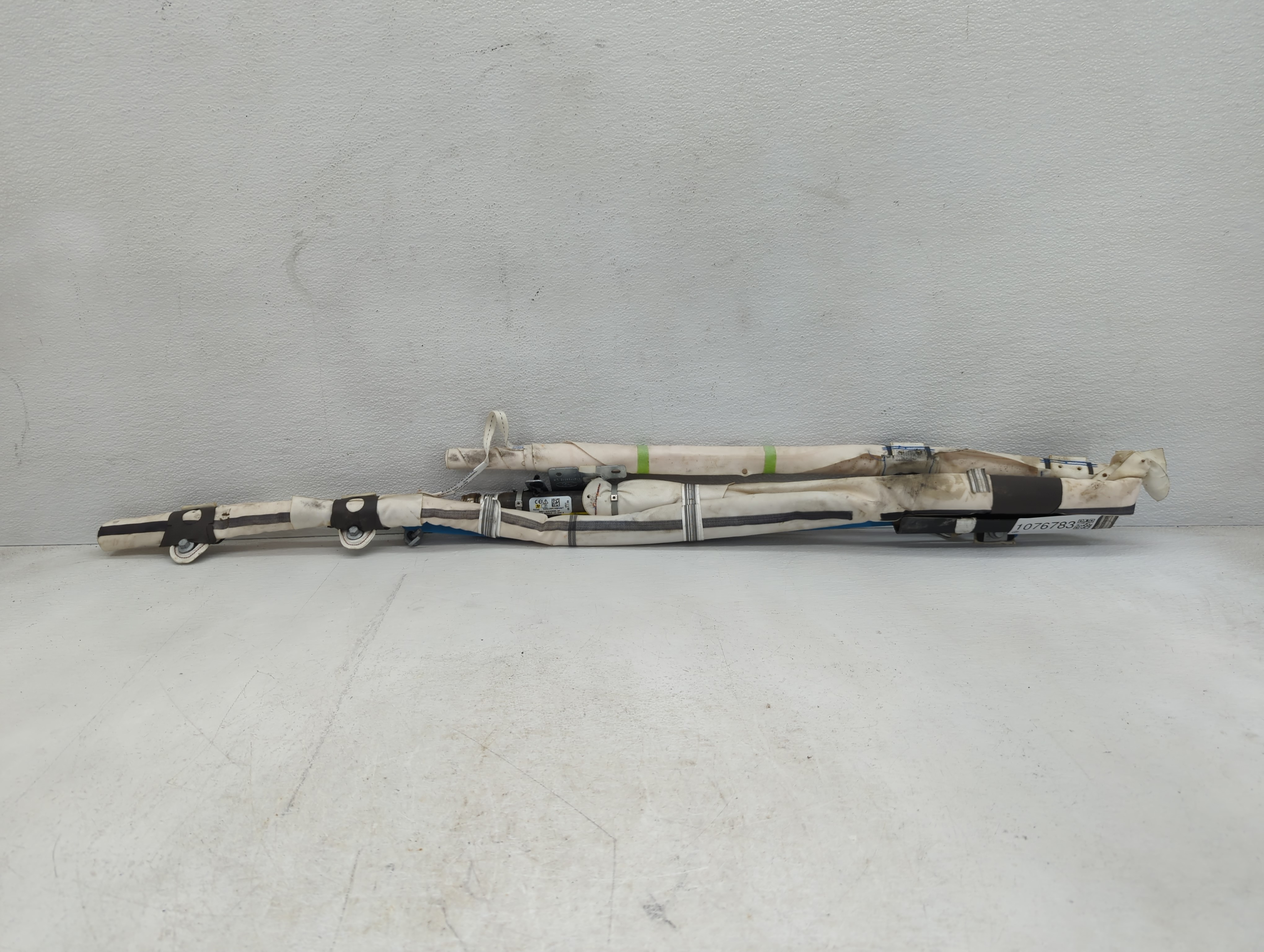 2016-2018 Ford Focus Passenger Curtain Air Bag Oem 1076783 - Oemusedautoparts1.com