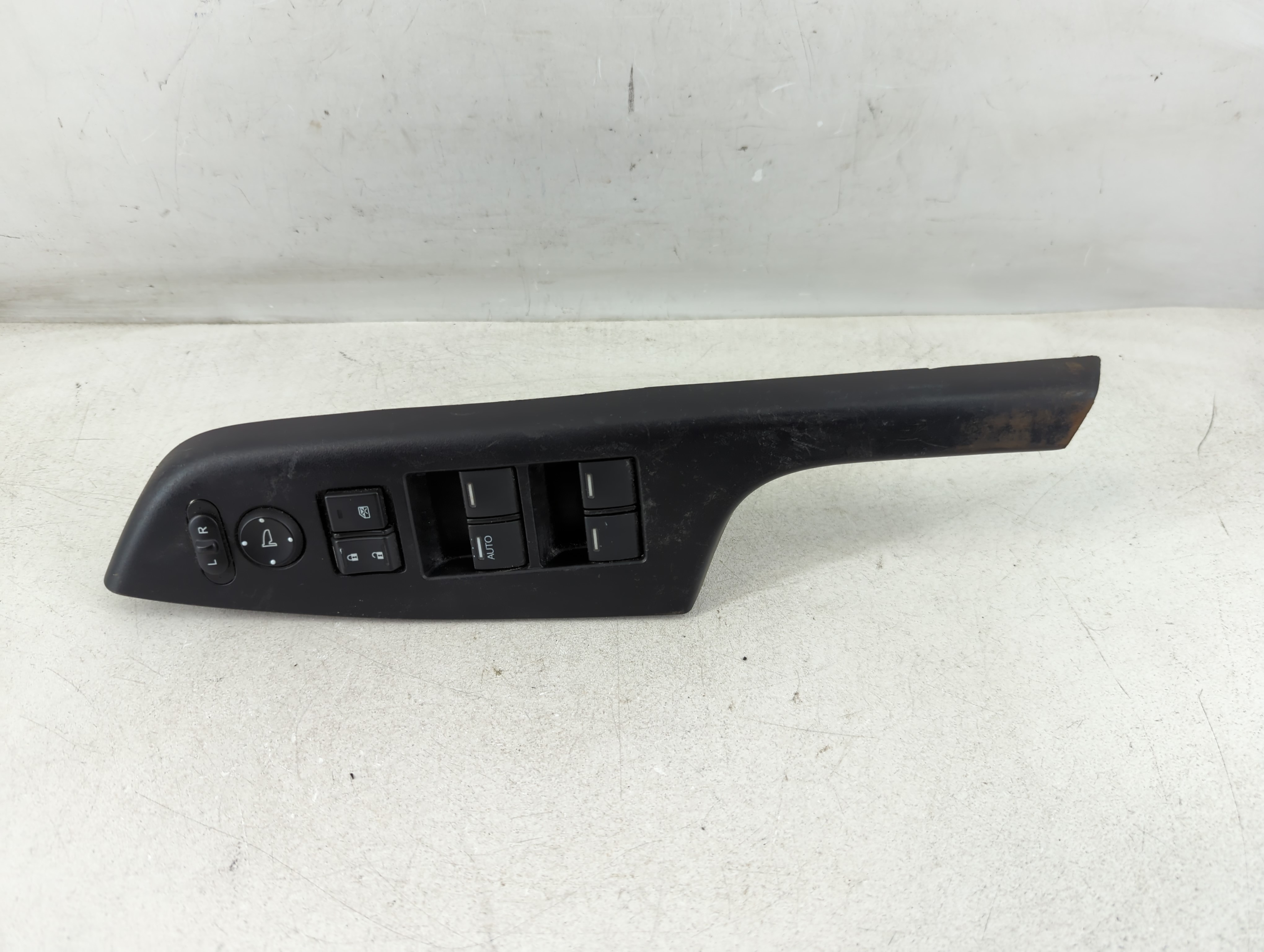 2018-2022 Jeep Wrangler Driver Left Door Master Power Window Switch 1076787 - Oemusedautoparts1.com