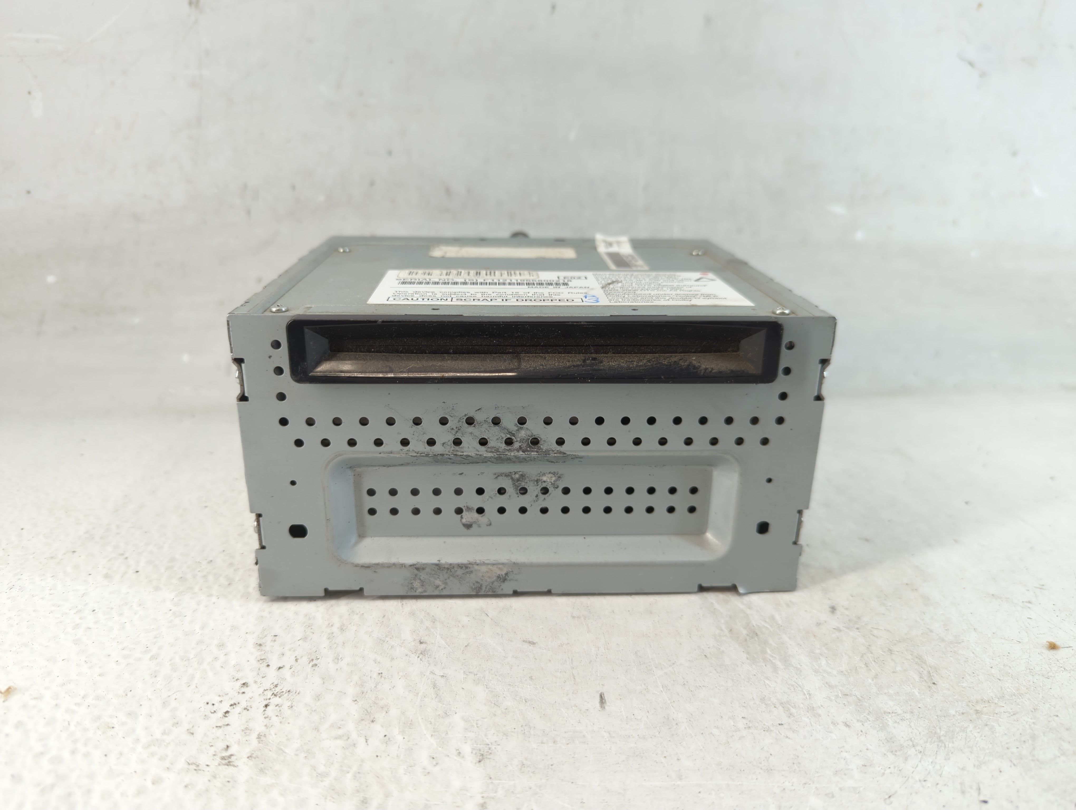 2010-2010 Ford Fusion Am Fm Cd Player Radio Receiver 1076799 - Oemusedautoparts1.com