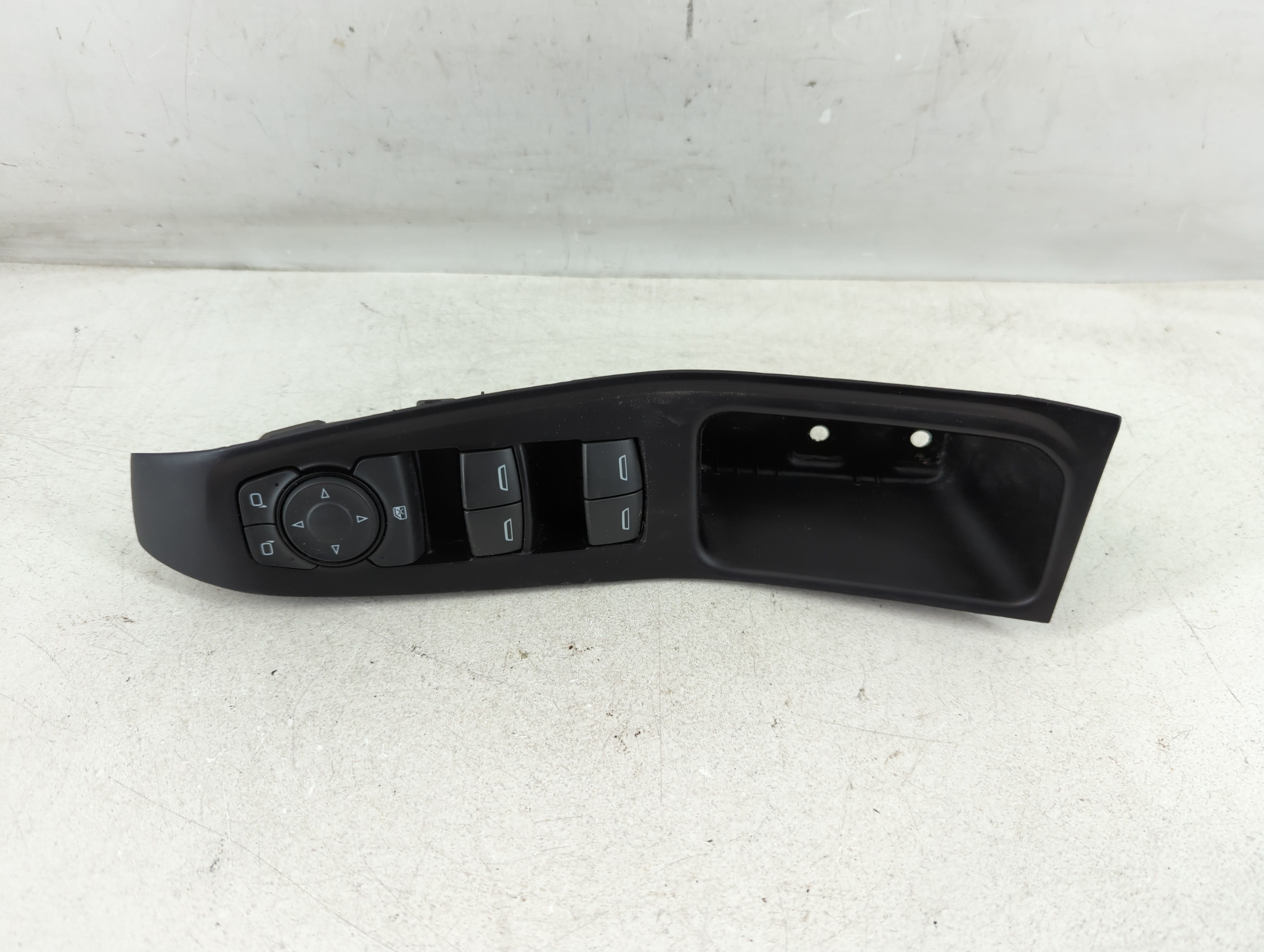 2018-2022 Chevrolet Traverse Driver Left Door Master Power Window Switch 1076816 - Oemusedautoparts1.com