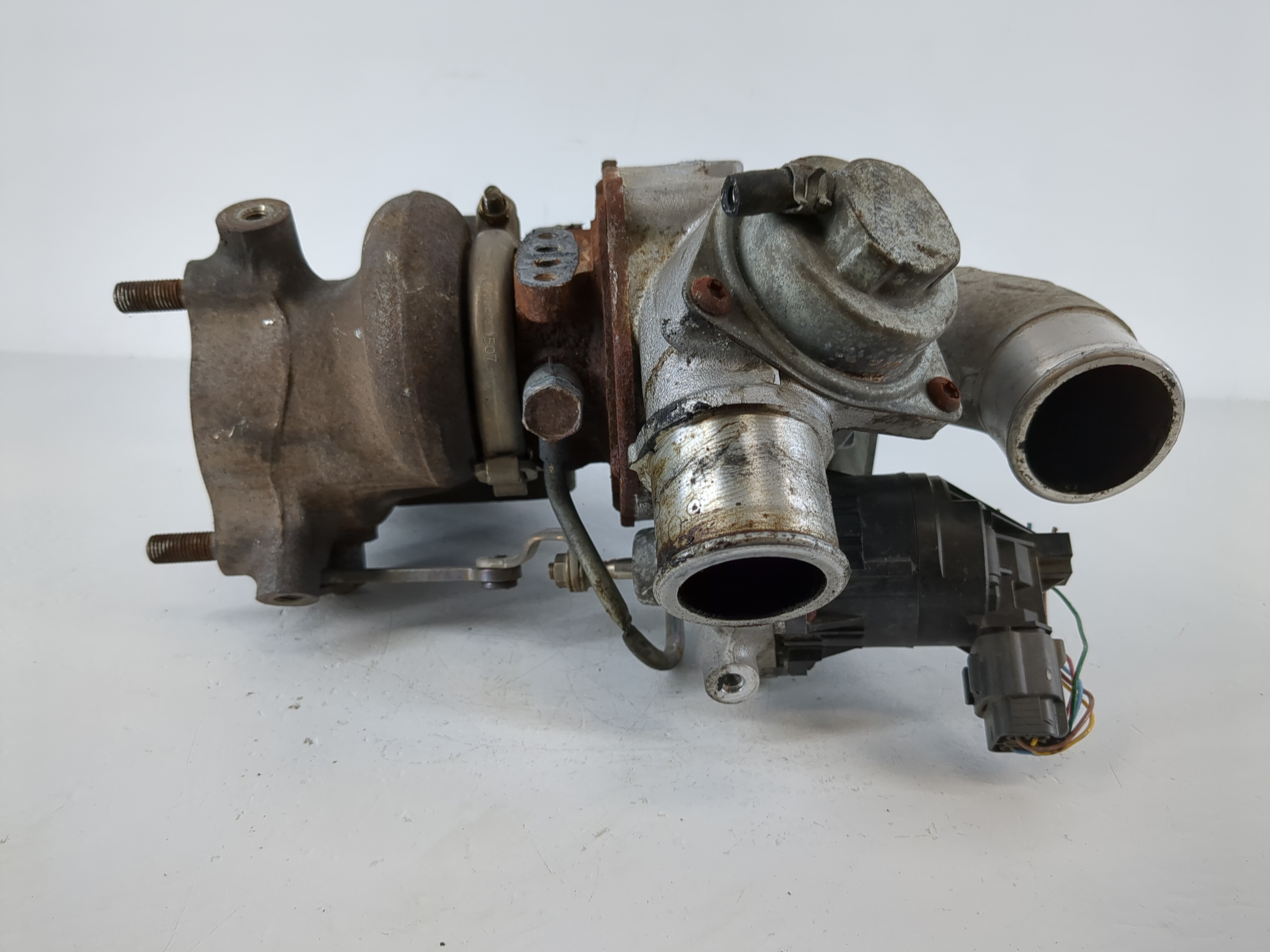 Picture of Turbos or Exhaust Manifold 2019 MITSUBISHI ECLIPSE CROSS