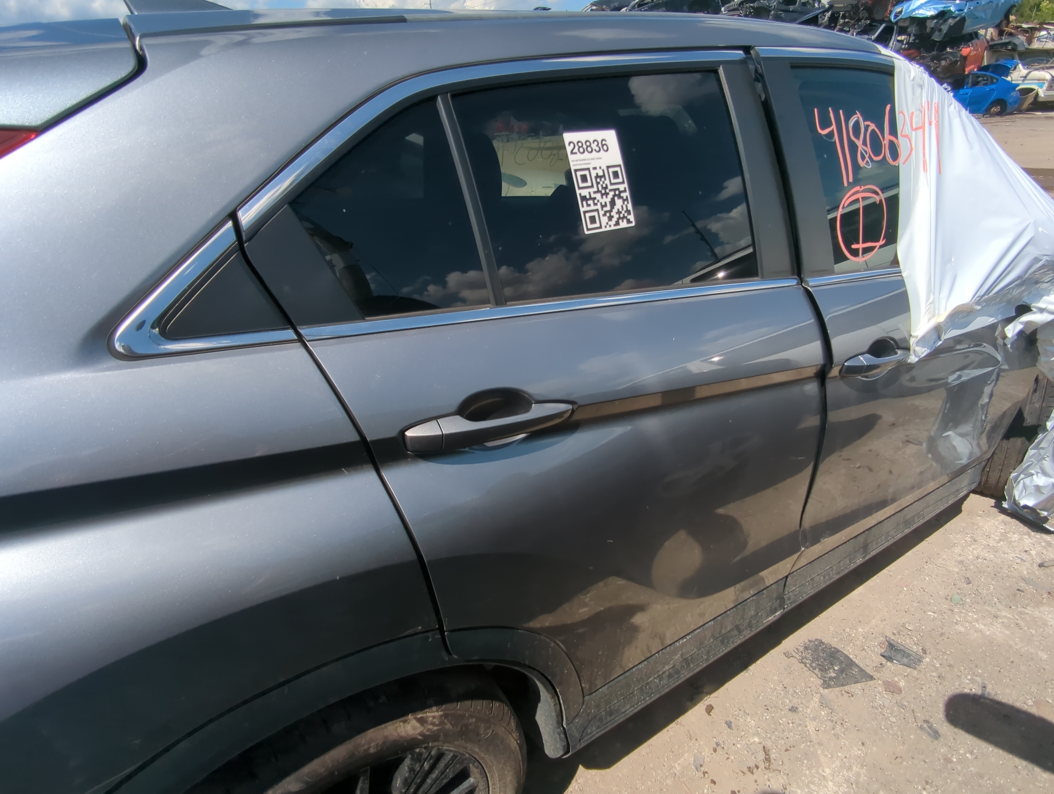 Picture of 2018-2018 Mitsubishi Eclipse Cross Passenger Rear Door Oem 1076901
