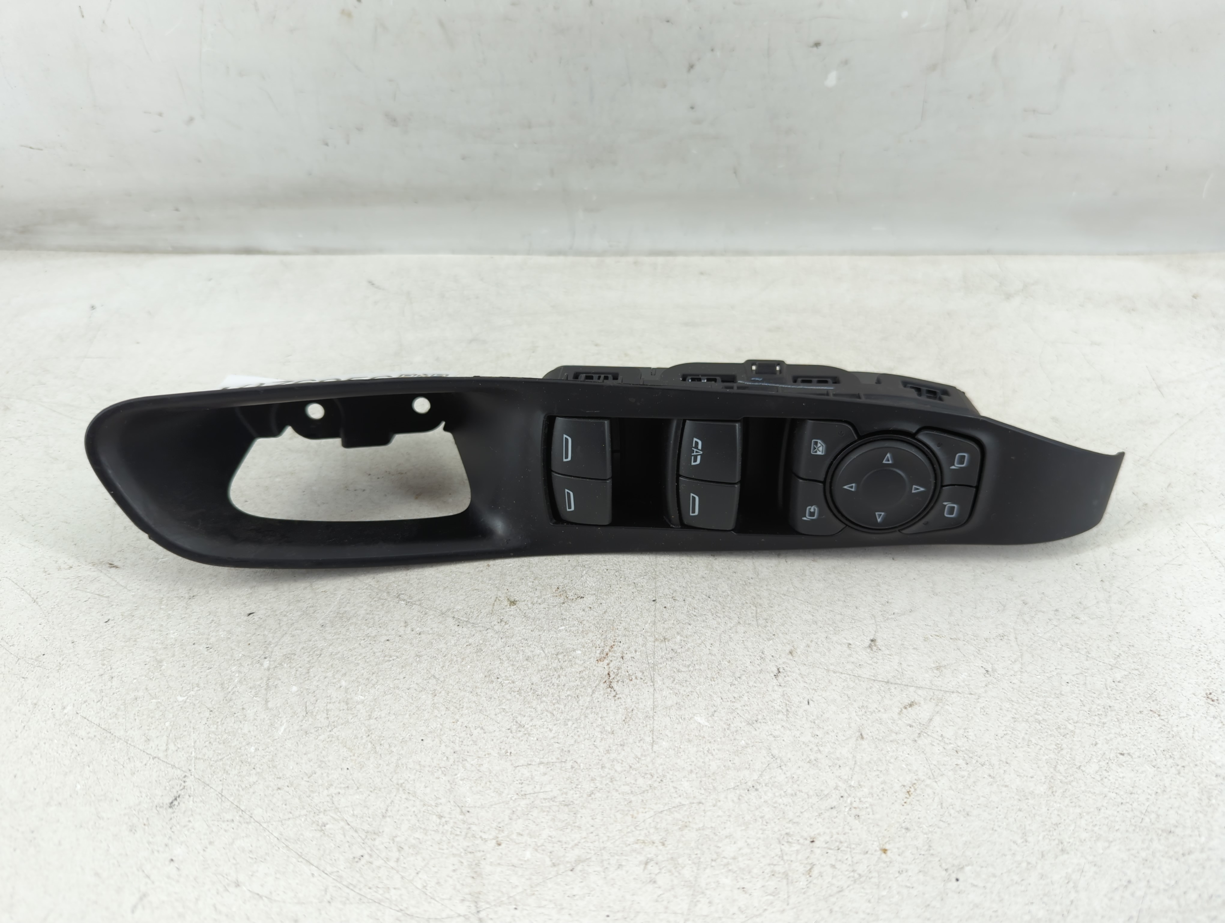 2024 Buick Enclave Driver Left Door Master Power Window Switch 84512564 1076956 - Oemusedautoparts1.com