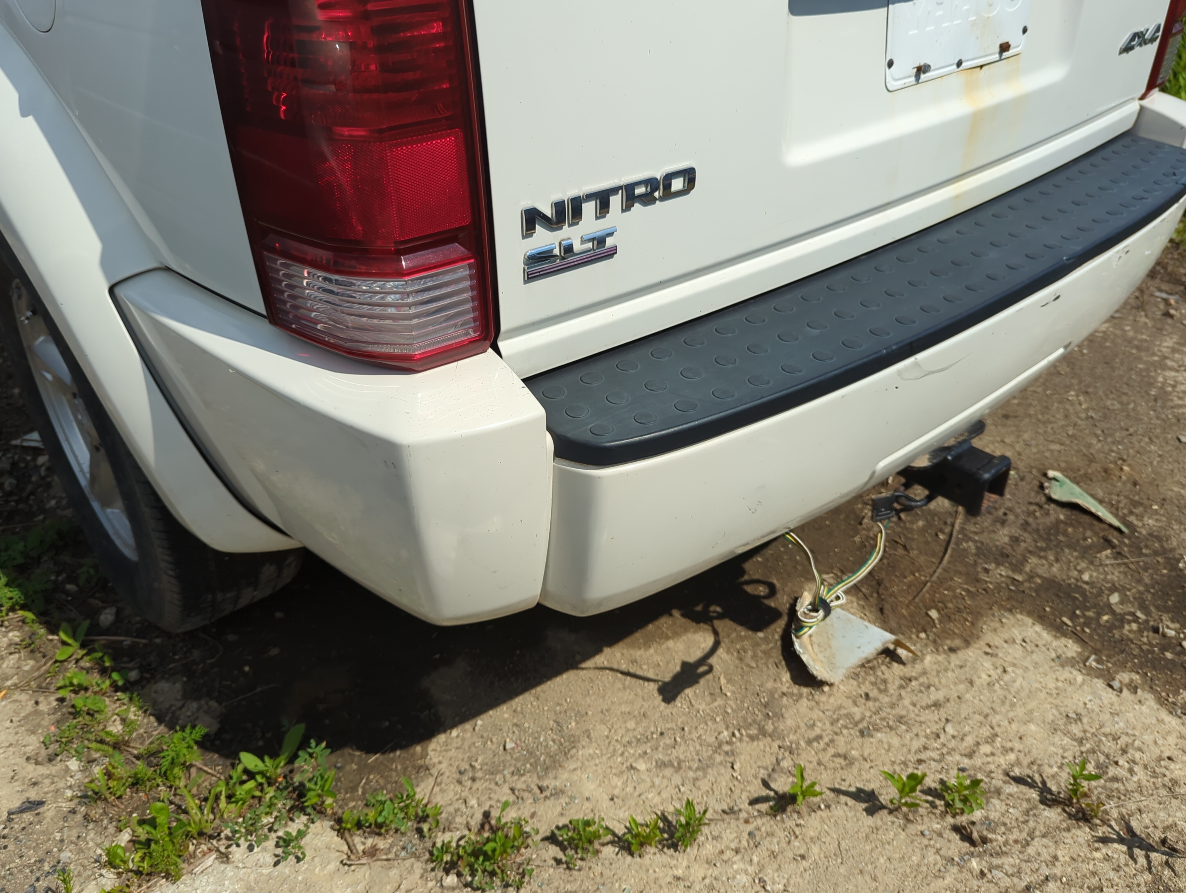 Picture of 2007-2009 Dodge Nitro Rear Bumper Assembly Oem 1077395