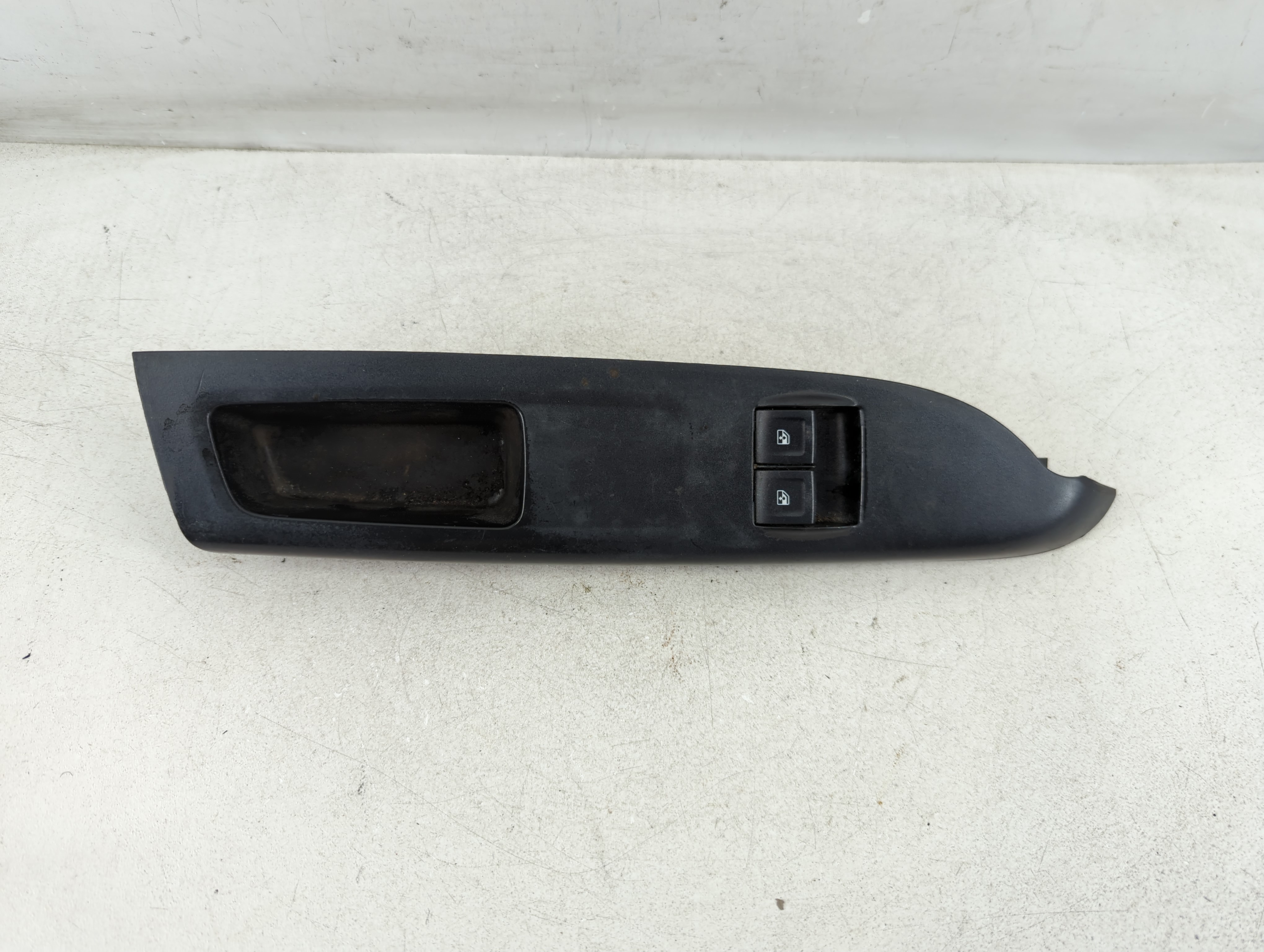 2014 Chevrolet Silverado 1500 Driver Left Door Master Power Window Switch 1077458 - Oemusedautoparts1.com