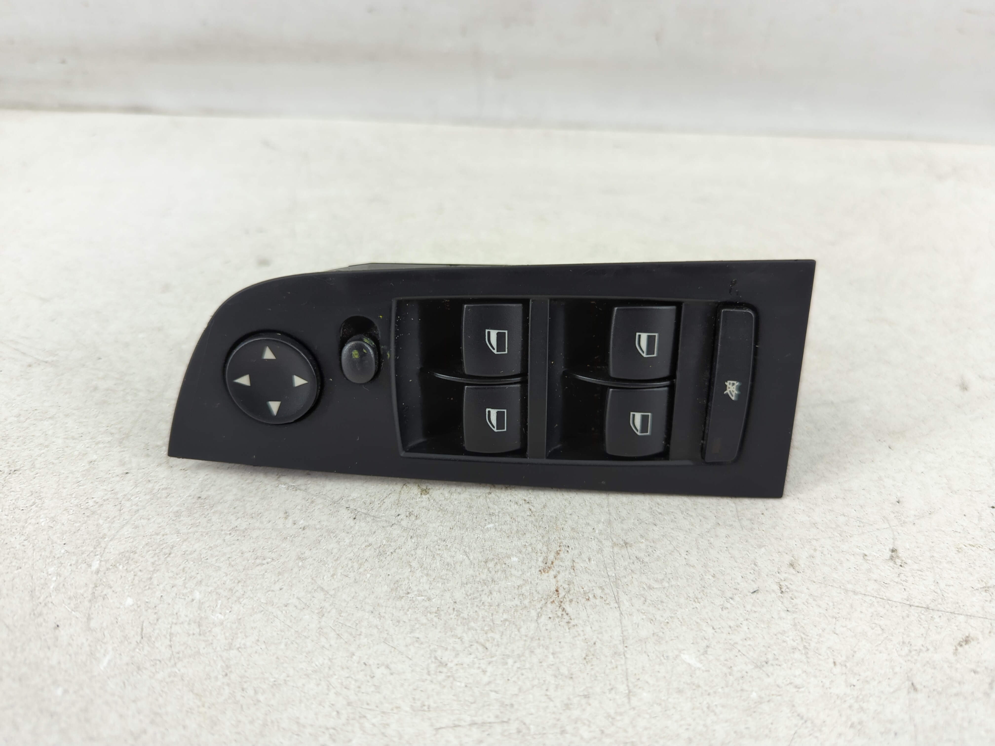 2007-2013 Bmw 328i Driver Left Door Master Power Window Switch 1077459 - Oemusedautoparts1.com