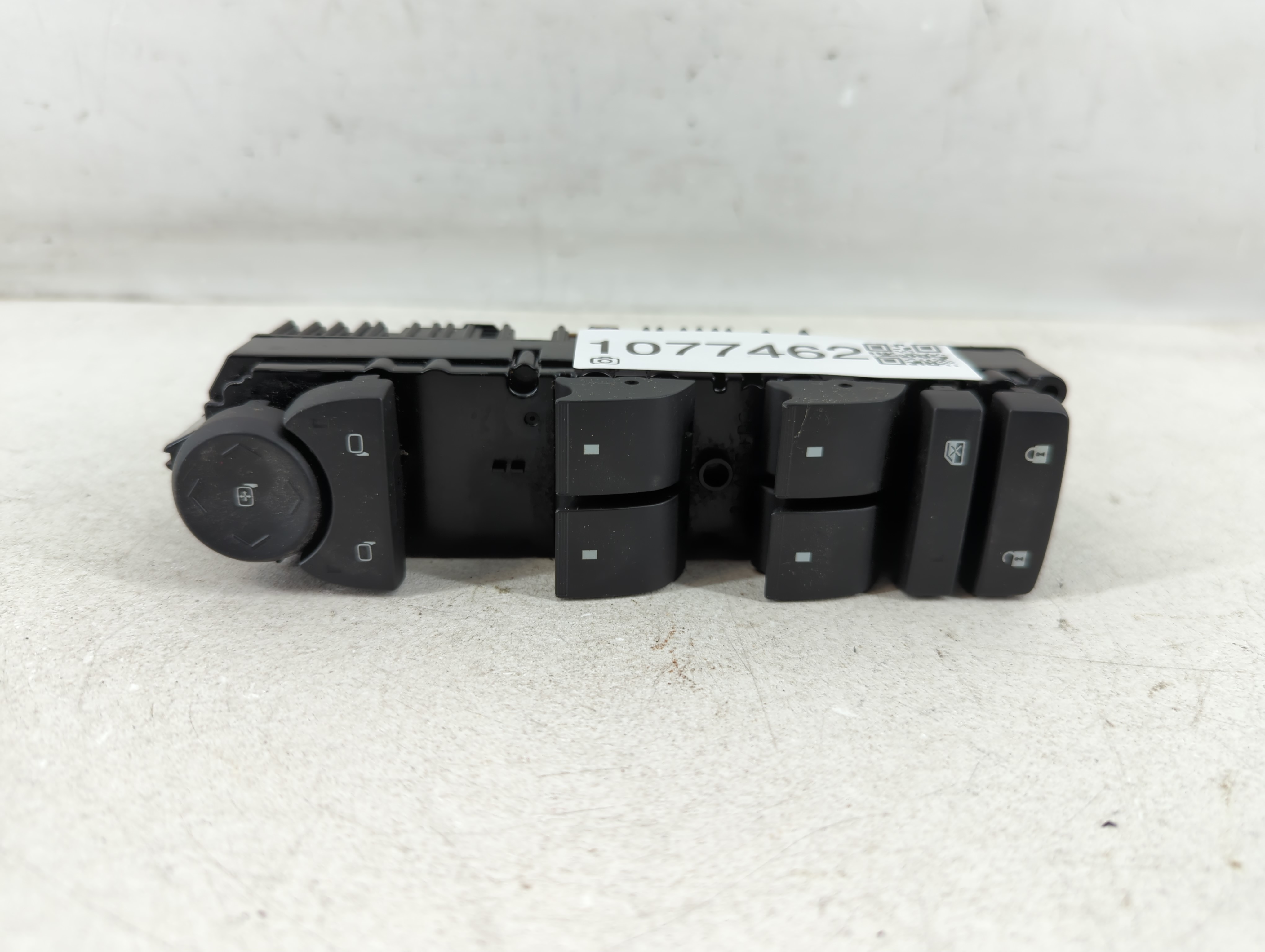2007-2009 Cadillac Srx Driver Left Door Master Power Window Switch 1077462 - Oemusedautoparts1.com
