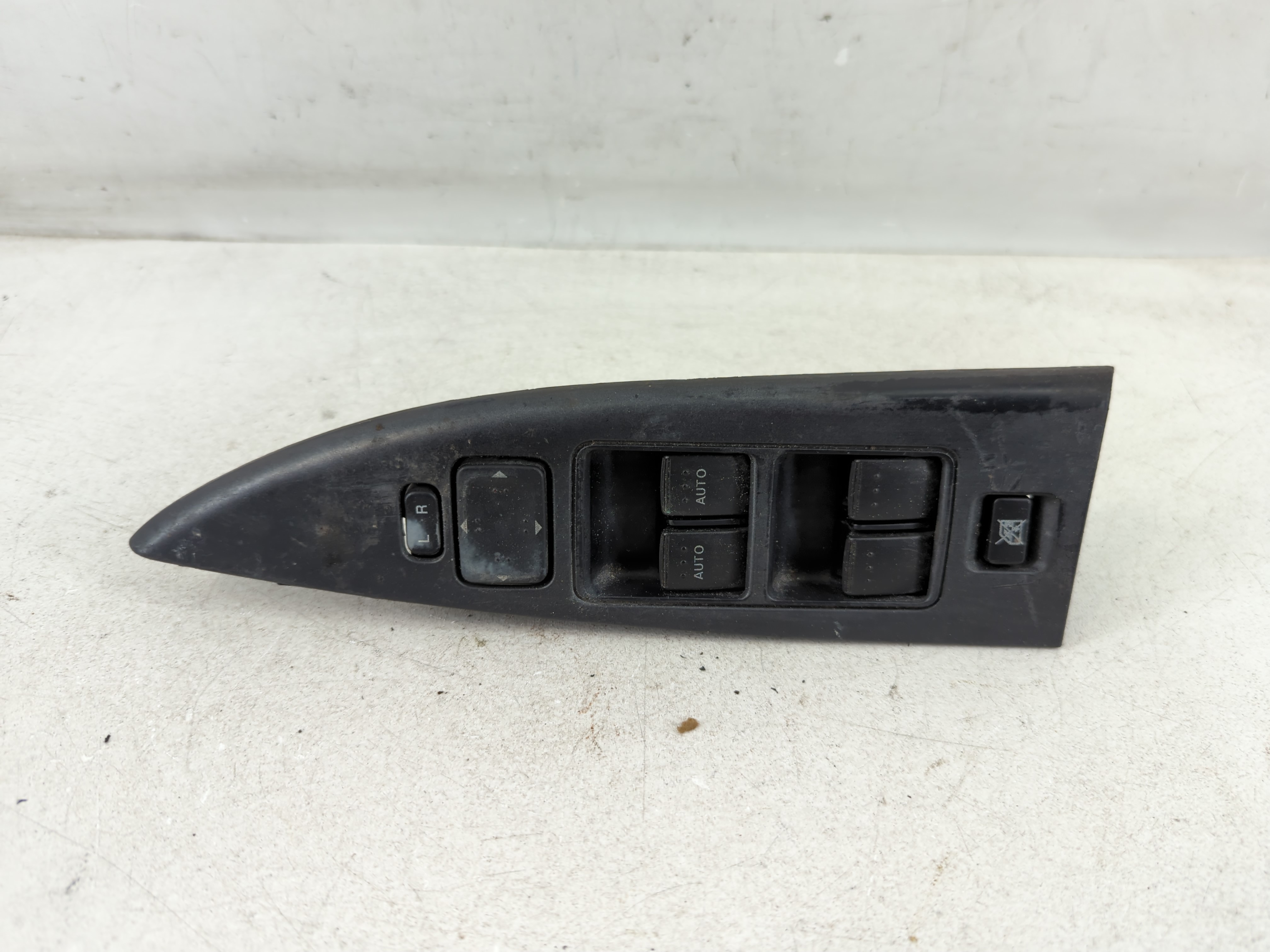 2006-2008 Mazda 6 Driver Left Door Master Power Window Switch 1077474 - Oemusedautoparts1.com