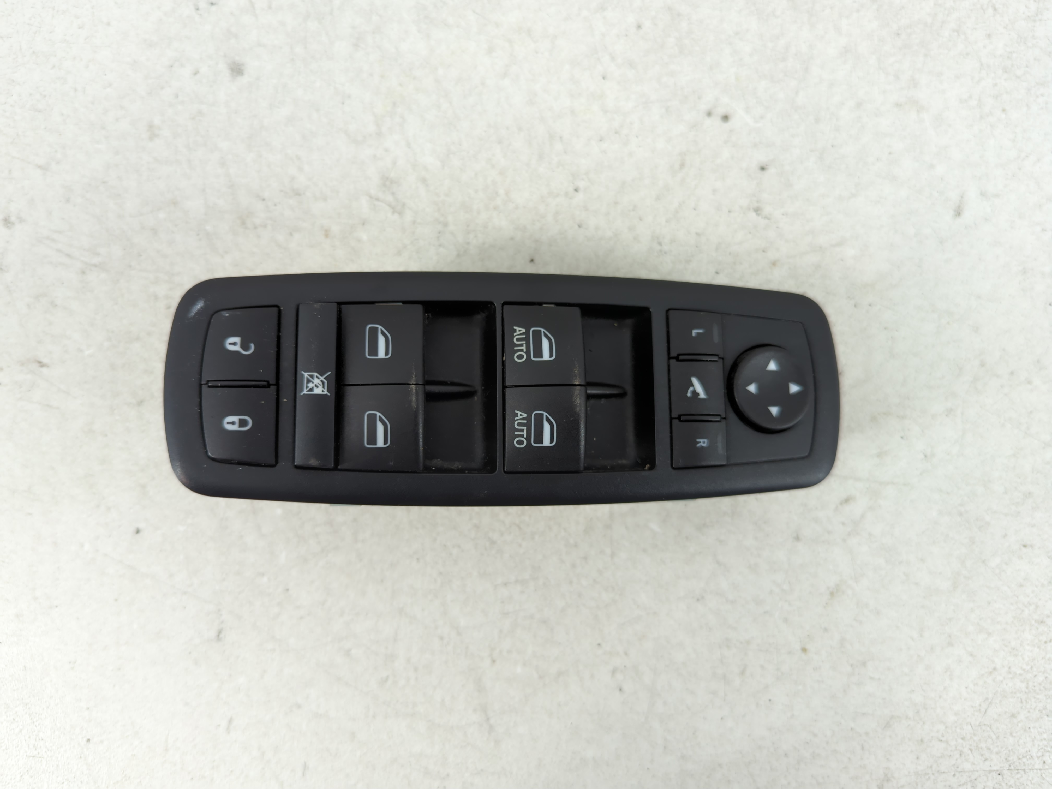 2014 Jeep Grand Cherokee Driver Left Door Master Power Window Switch 1077653 - Oemusedautoparts1.com