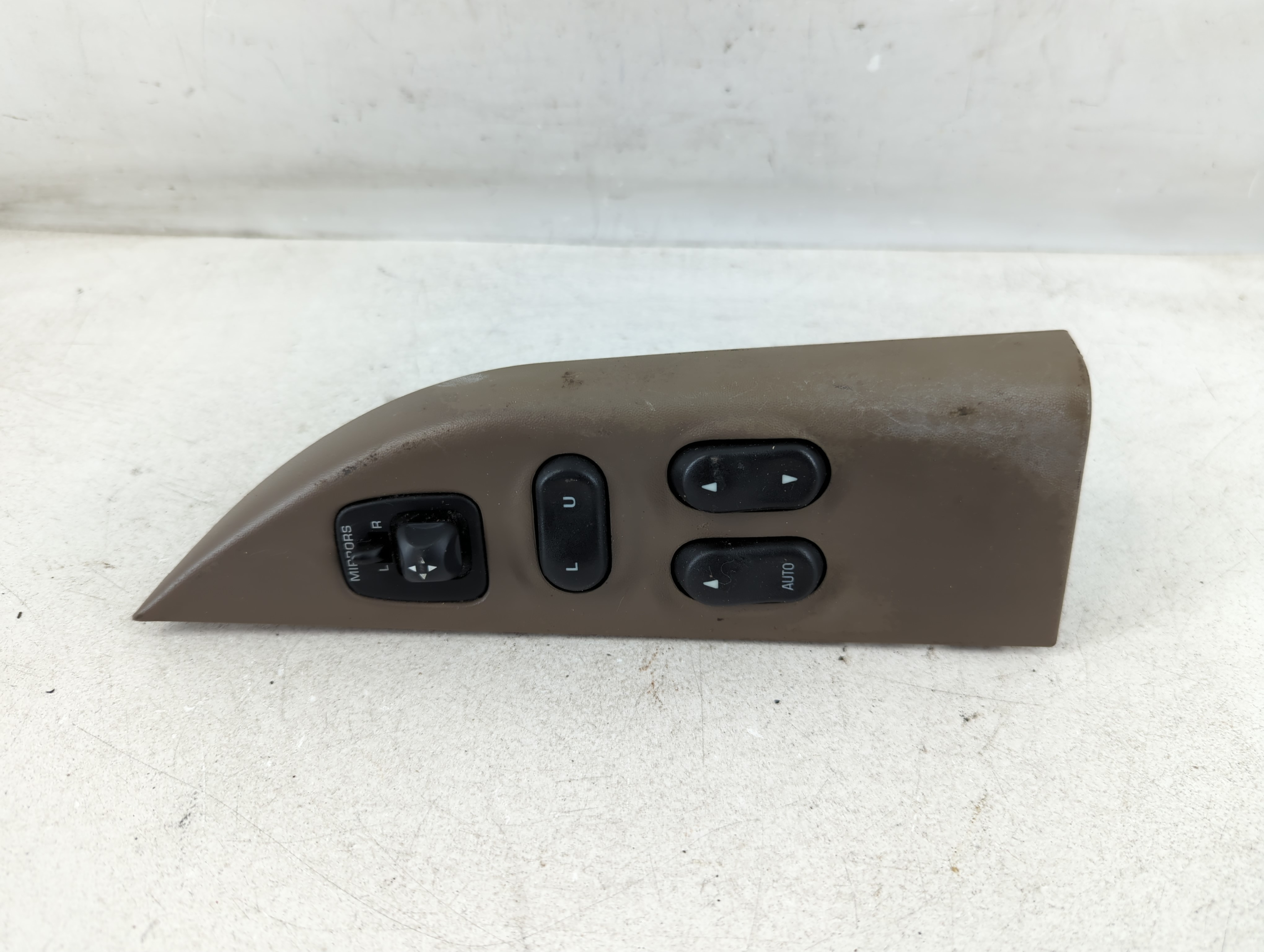 Picture of 2000-2002 Ford F-150 Driver Left Door Master Power Window Switch 1077655