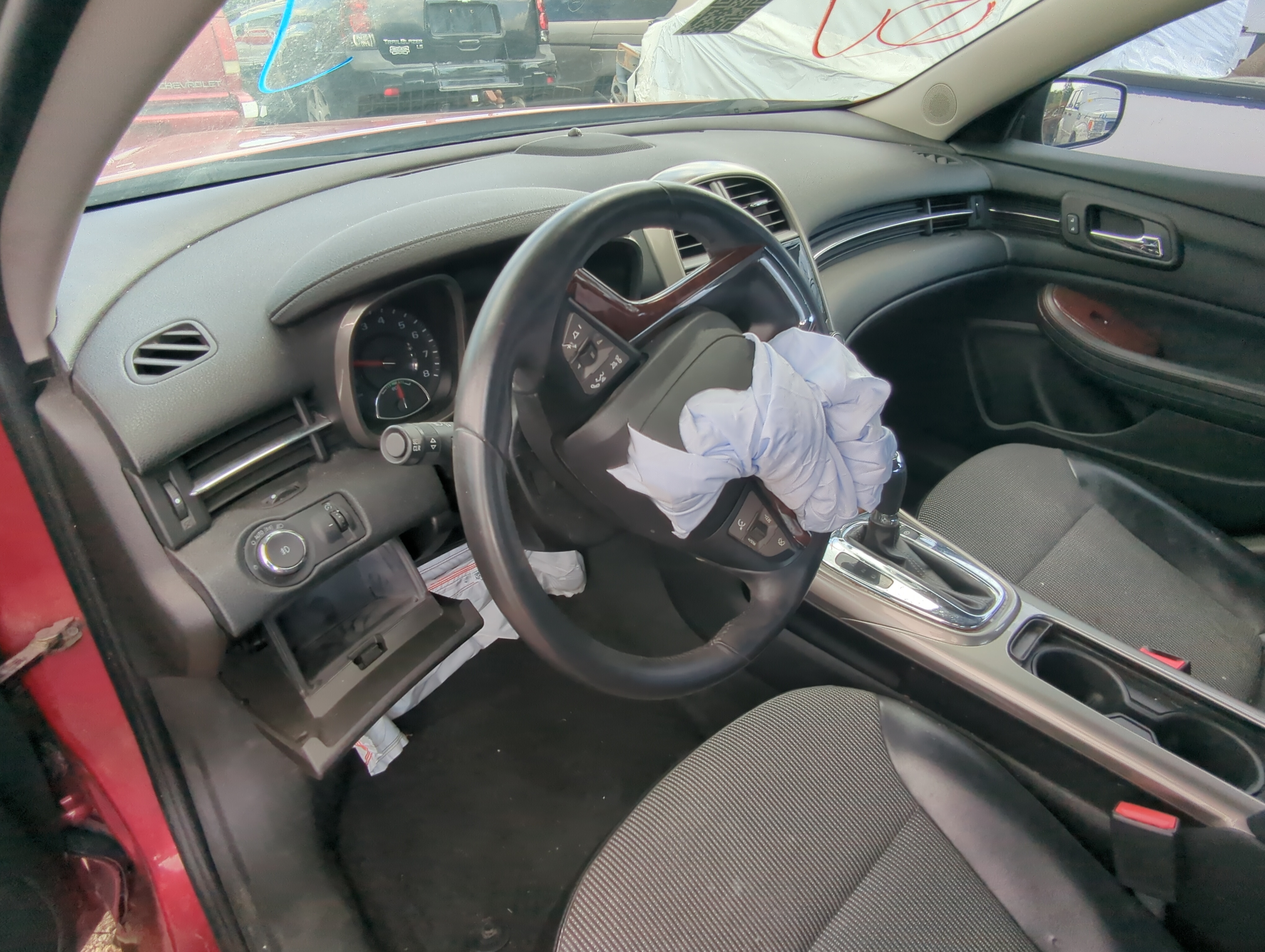 2013-2016 Chevrolet Malibu Air Bag Driver Left Steering Wheel Mounted 1077696 - Oemusedautoparts1.com