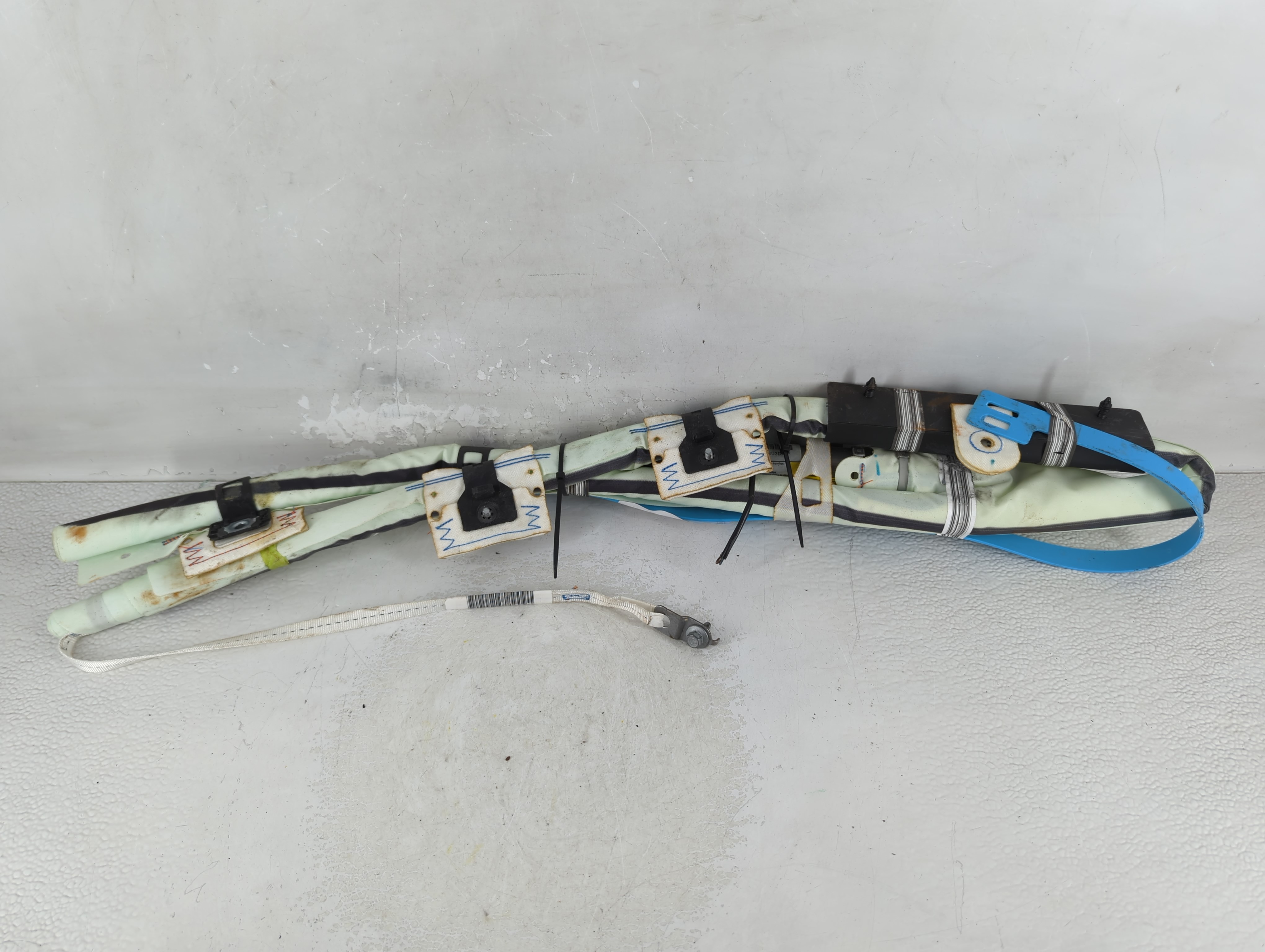 2013-2015 Ford Focus Passenger Curtain Air Bag Oem 1077845 - Oemusedautoparts1.com