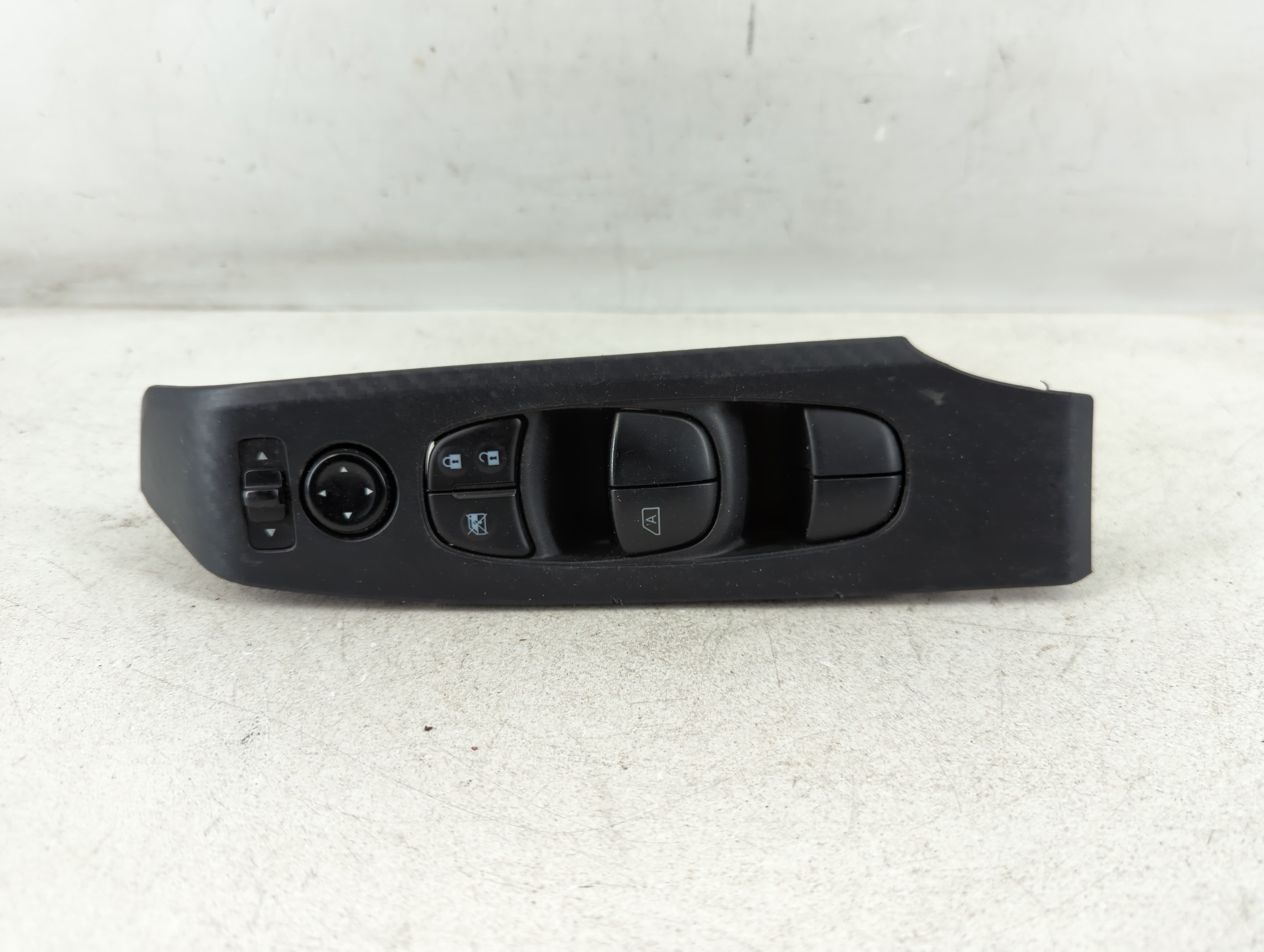 2019-2022 Nissan Altima Driver Left Door Master Power Window Switch 1077858 - Oemusedautoparts1.com