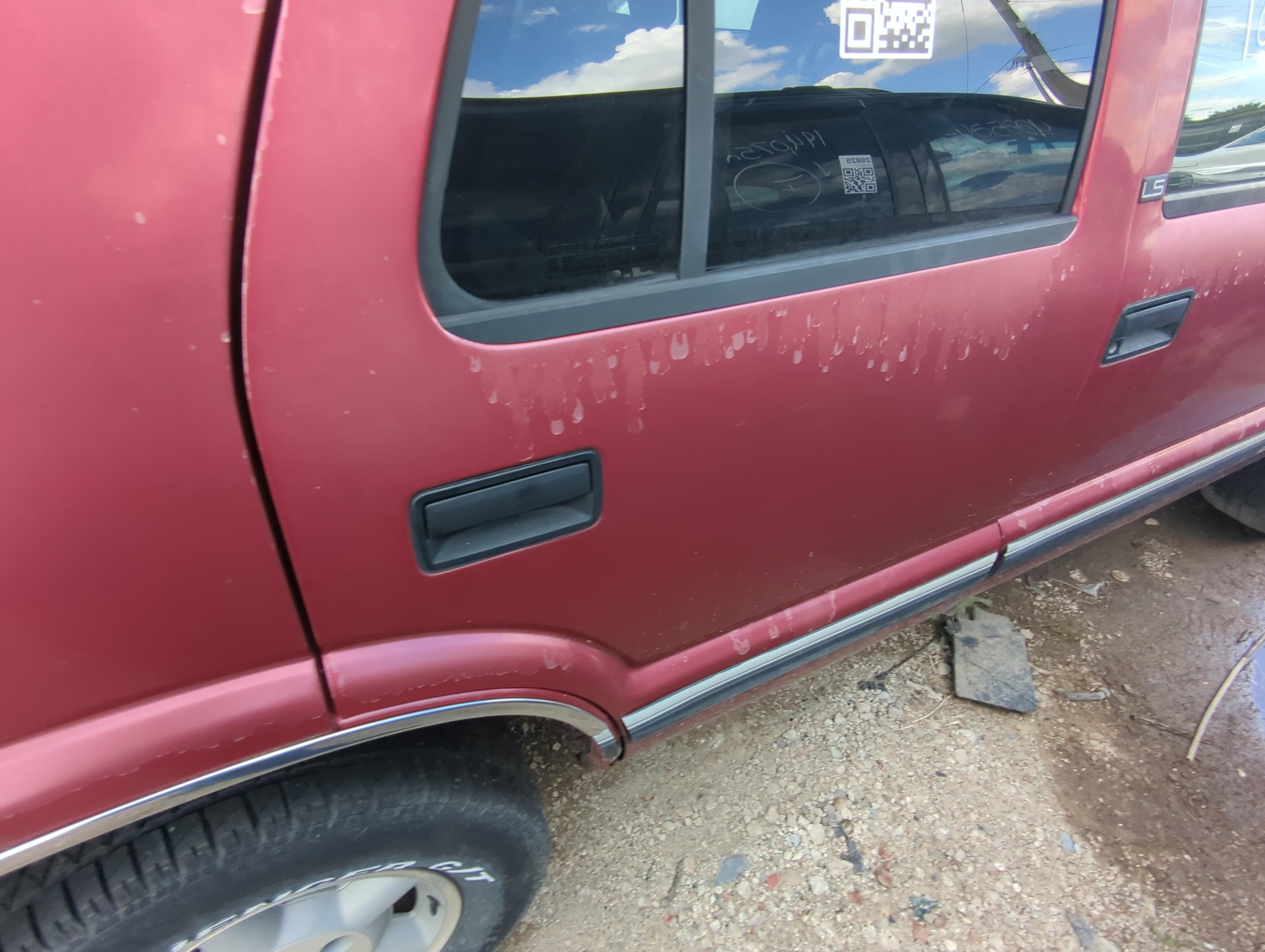 1996 Chevrolet Blazer Passenger Rear Door Window Oem 1077924 - Oemusedautoparts1.com