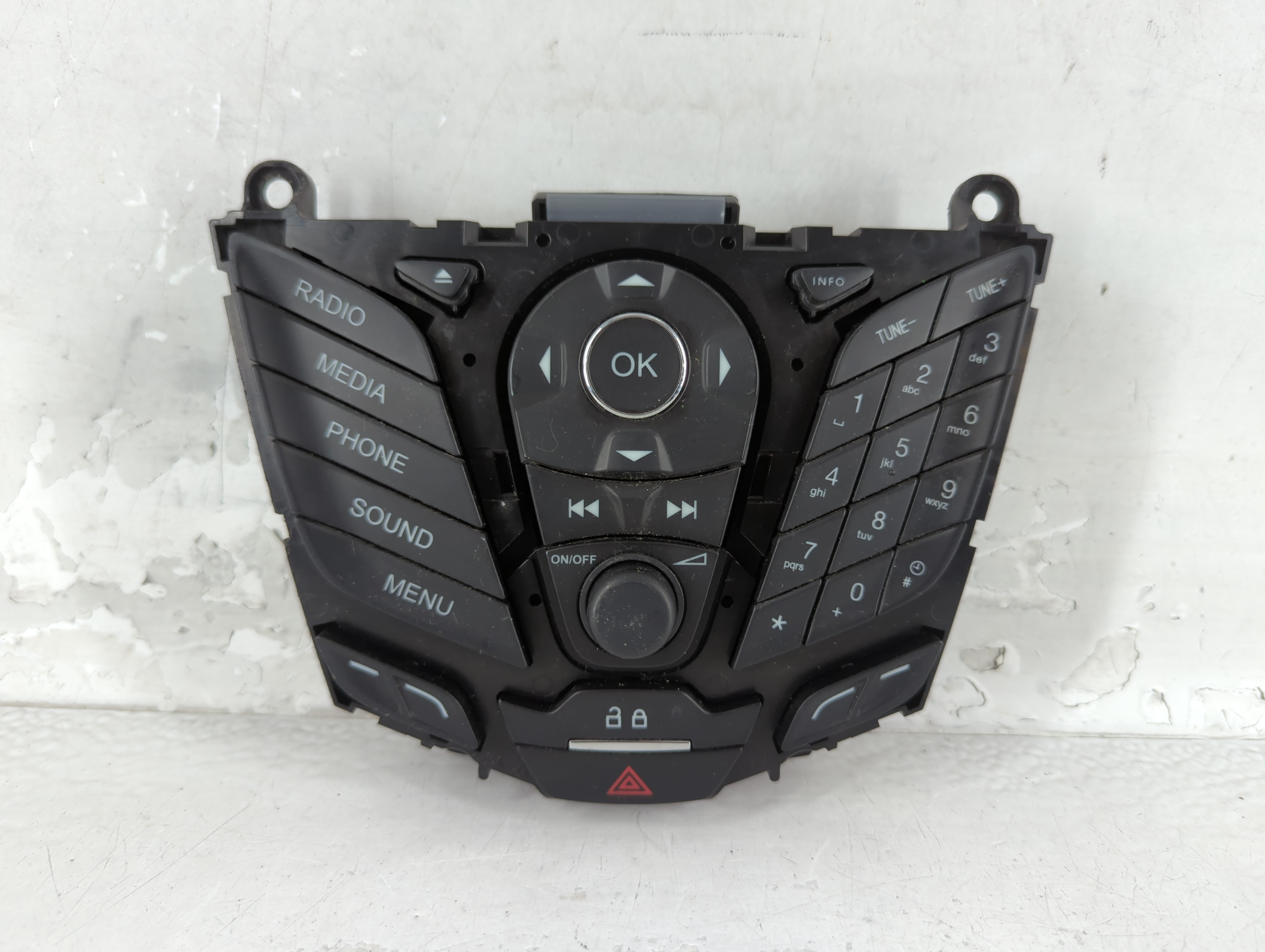 2013-2014 Ford Focus Am Fm Cd Player Radio Receiver 1077967 - Oemusedautoparts1.com