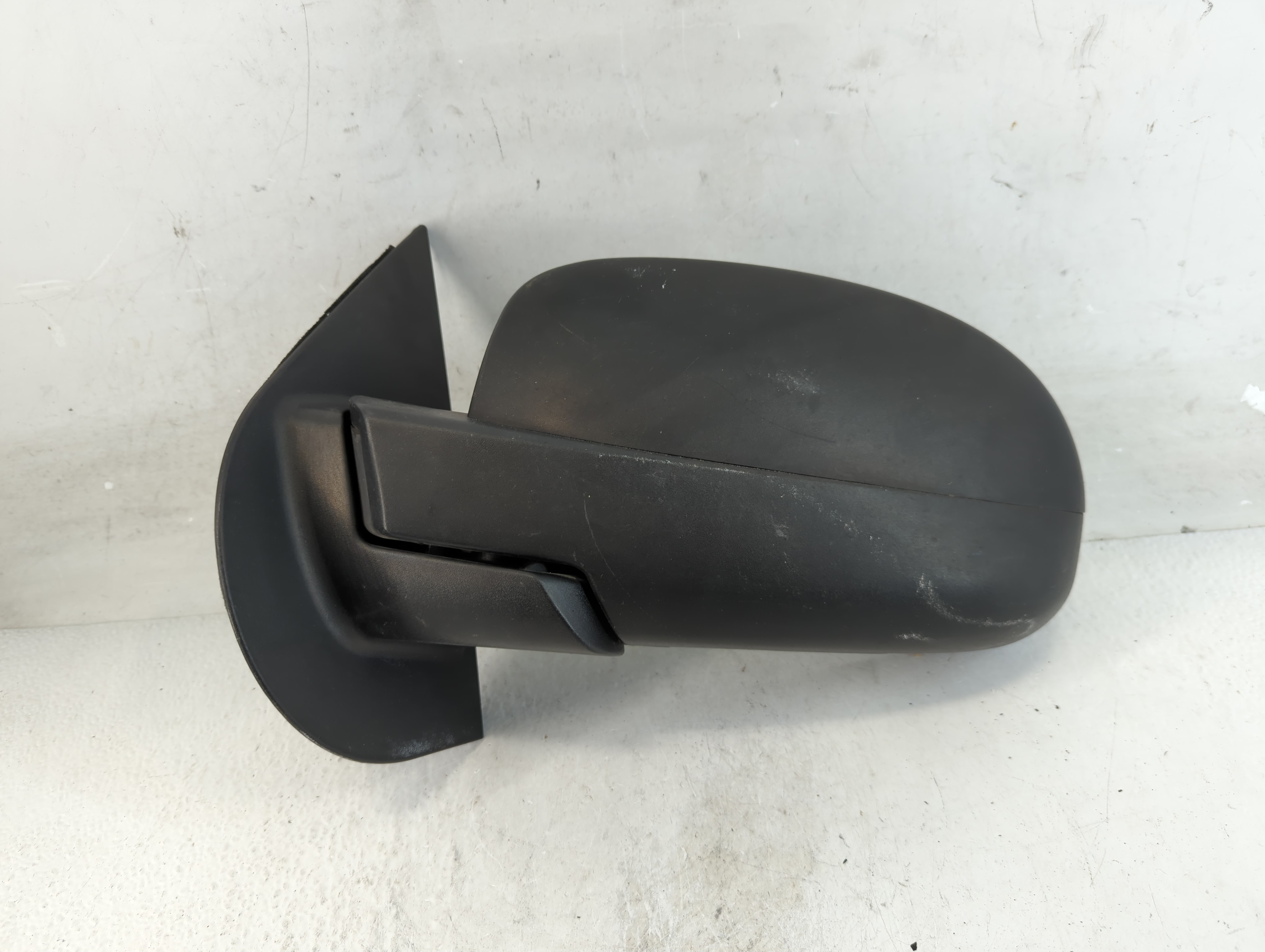 2007 Chevrolet Silverado 1500 Driver Left Side View Power Door Mirror 1078004 - Oemusedautoparts1.com