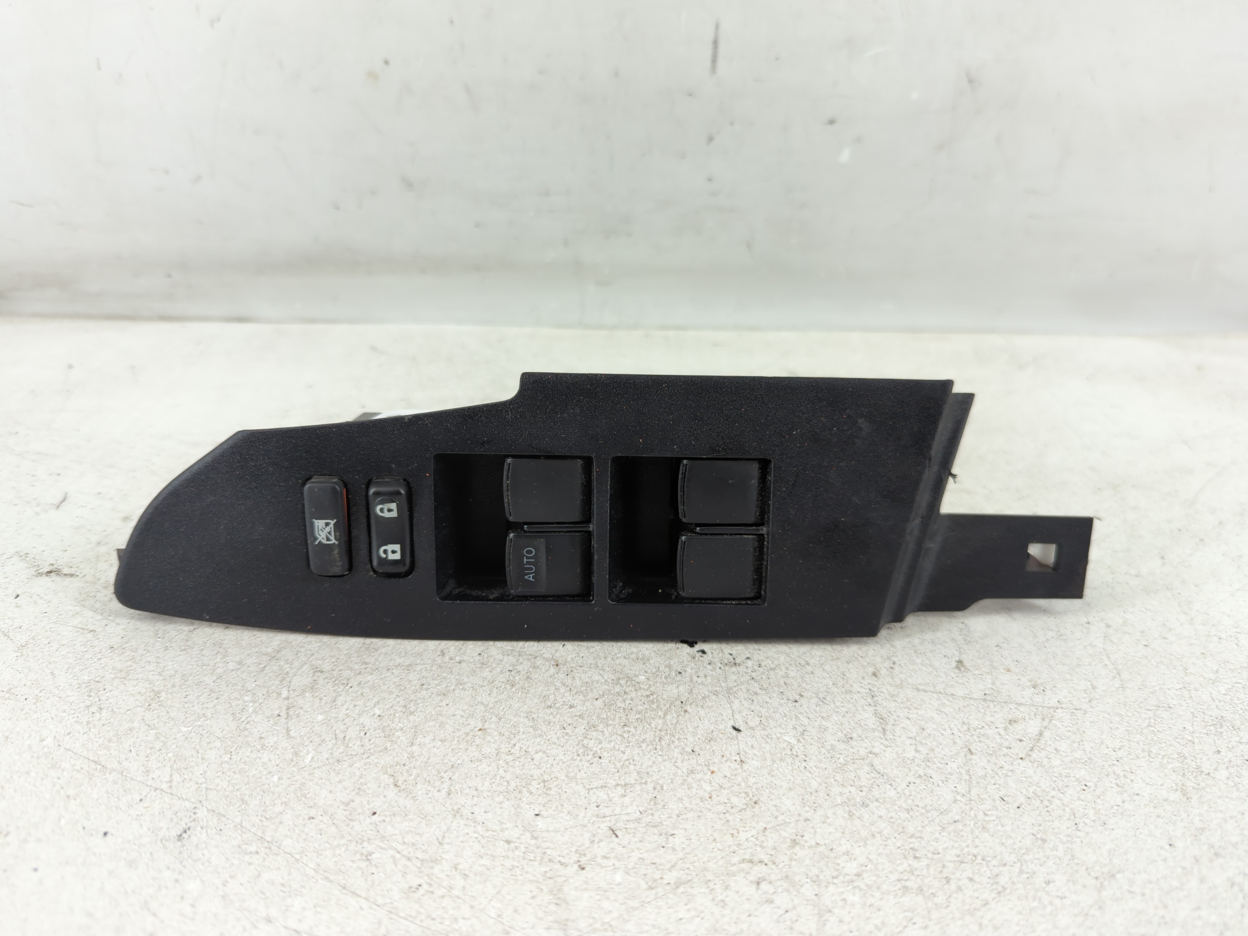 2014-2019 Toyota Corolla Driver Left Door Master Power Window Switch 1078005 - Oemusedautoparts1.com
